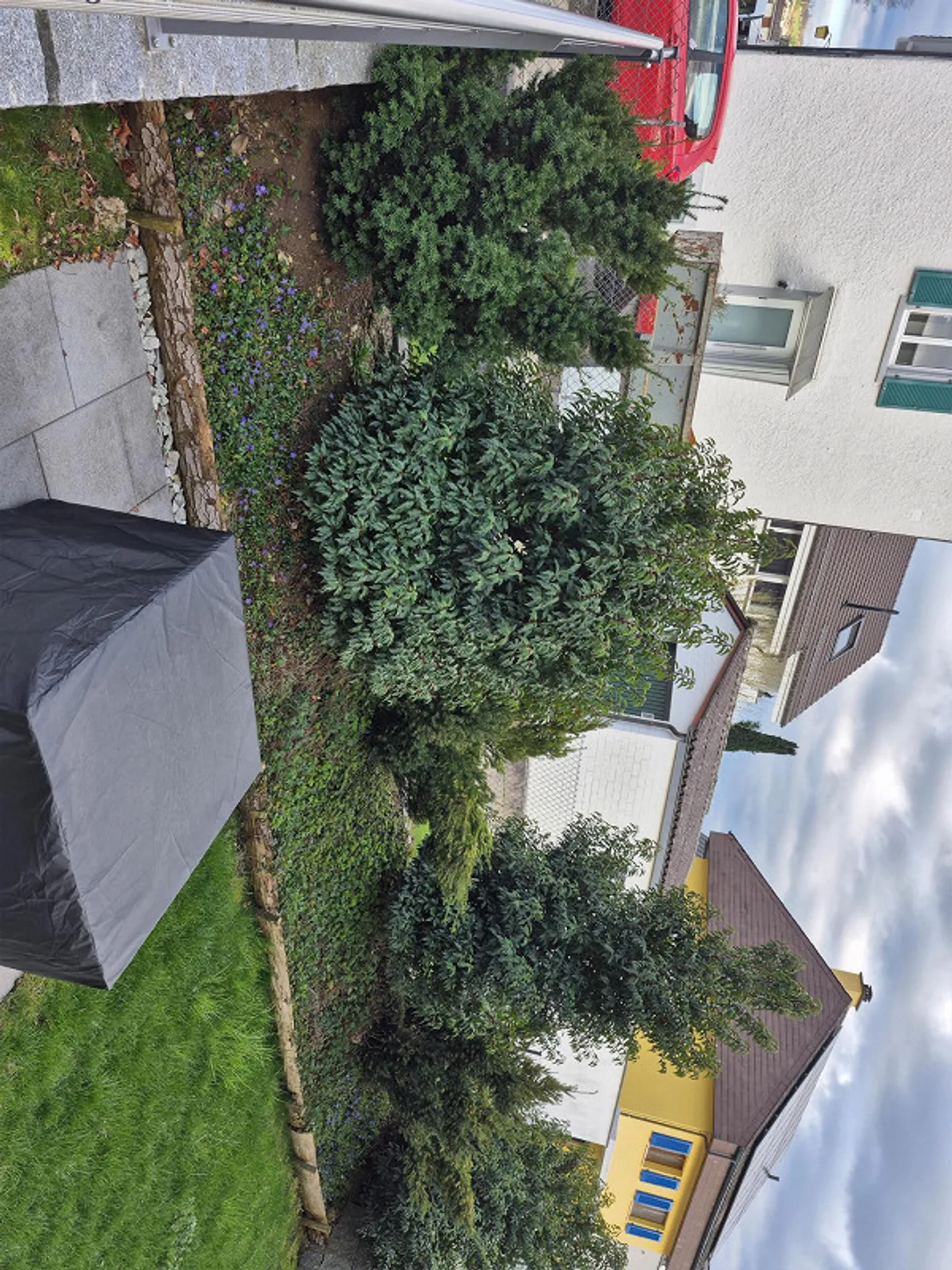Magnifique et lumineux appartement en sous-sol de 2 1/2 pièces avec jardin - Photo 12 sur 12