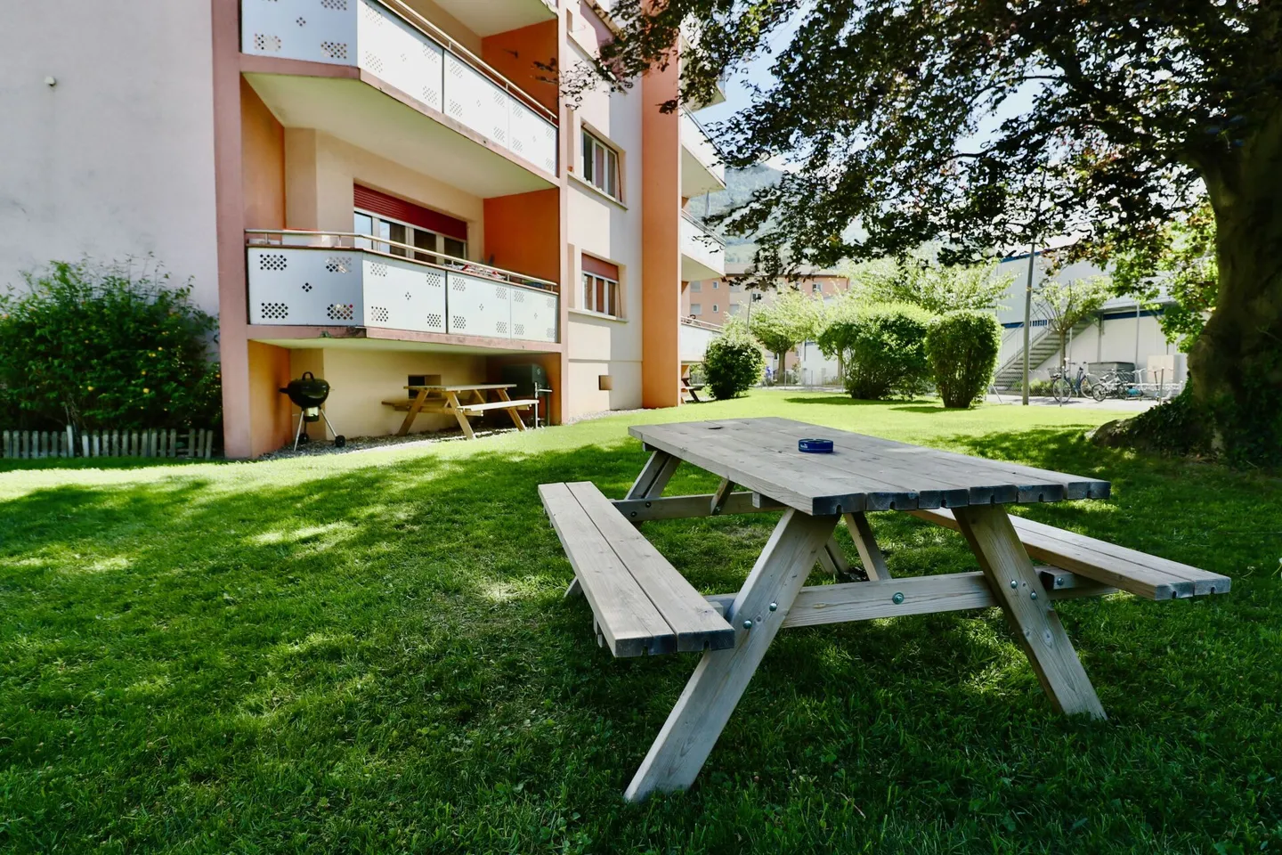 Bellissimo appartamento di 2,5 stanze ristrutturato con rendimento immediato - Foto 11 di 13