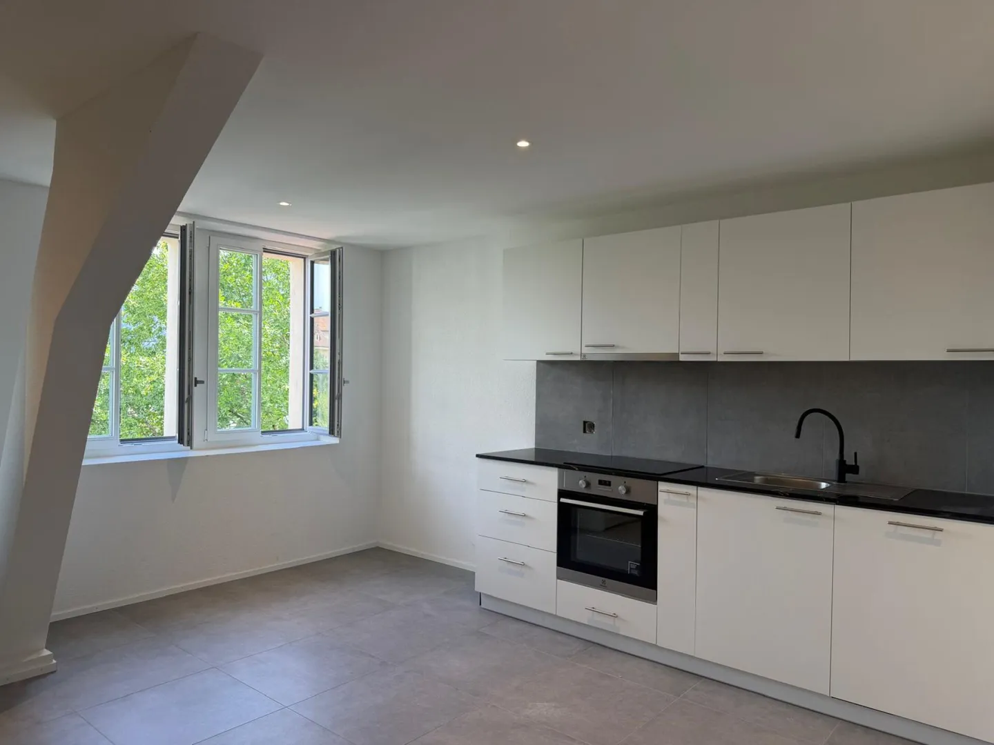 St-Imier, 2.5 rooms on the 3rd floor NEW with elevator - Photo 1 of 6