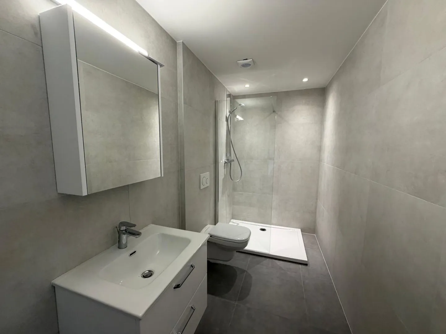 St-Imier, 2.5 rooms on the 3rd floor NEW with elevator - Photo 5 of 6
