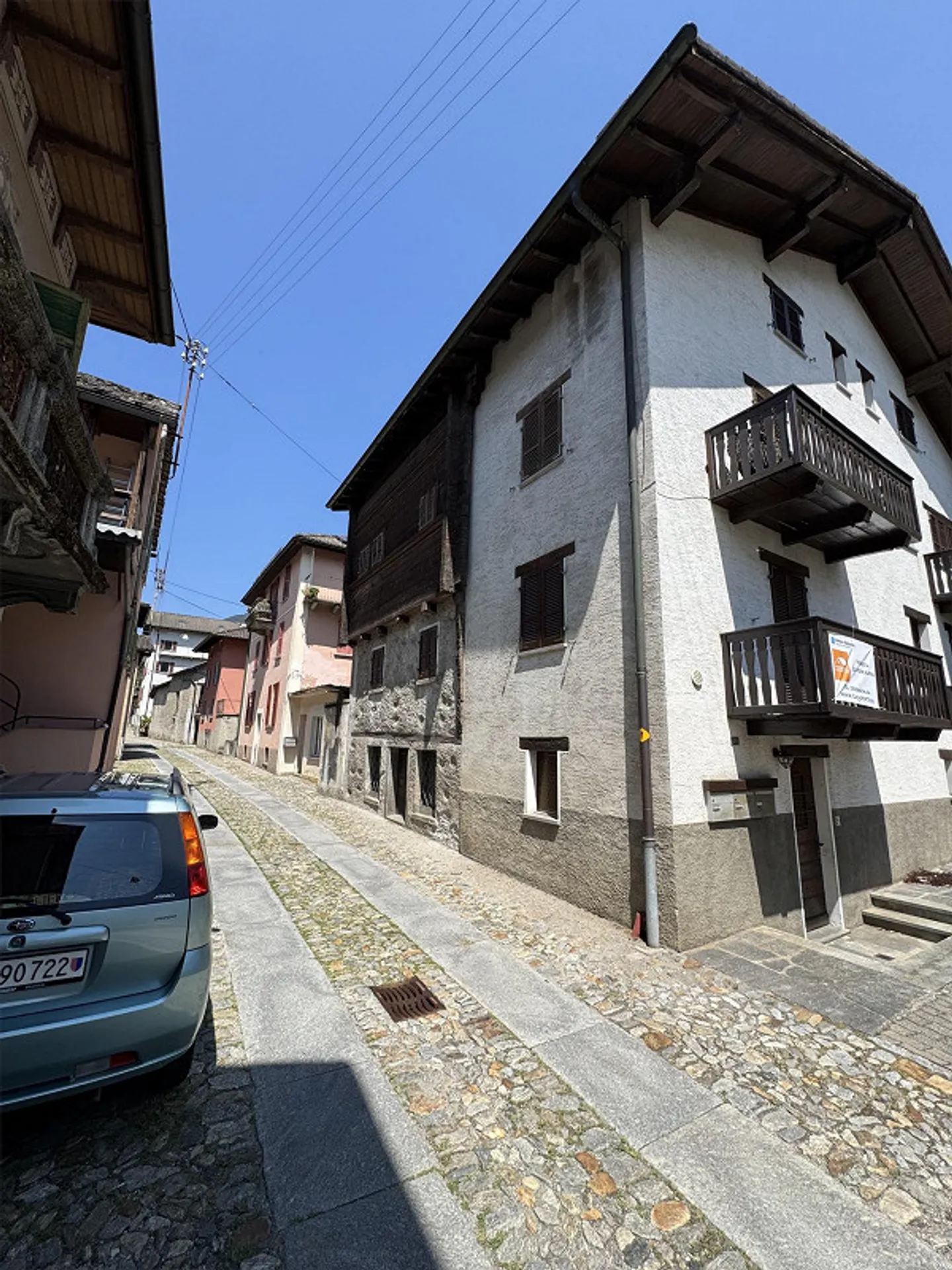 🏡 Malvaglia | Building with 3 apartments and rustic - Photo 2 of 15