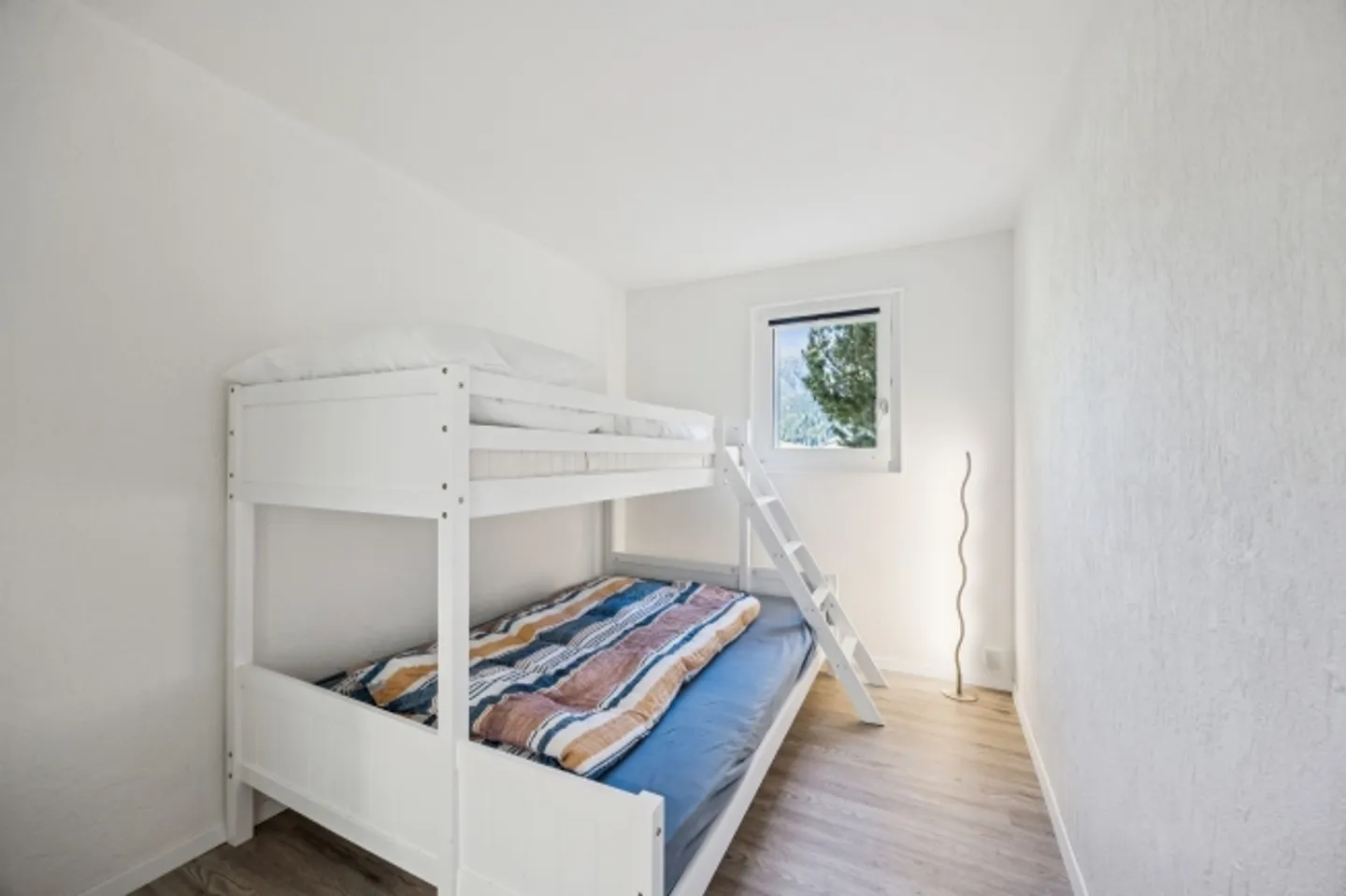 «Charmante 2.5-Zimmer-Wohnung im sonnigen Ritzingen/Goms» - Foto 8 von 13