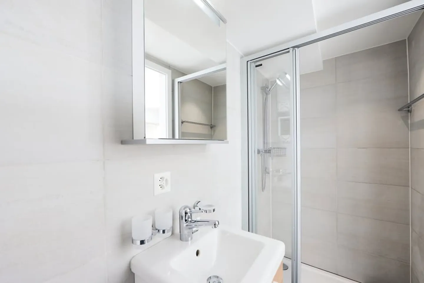 Studio moderno vicino ai trasporti, Prilly - Foto 8 di 9