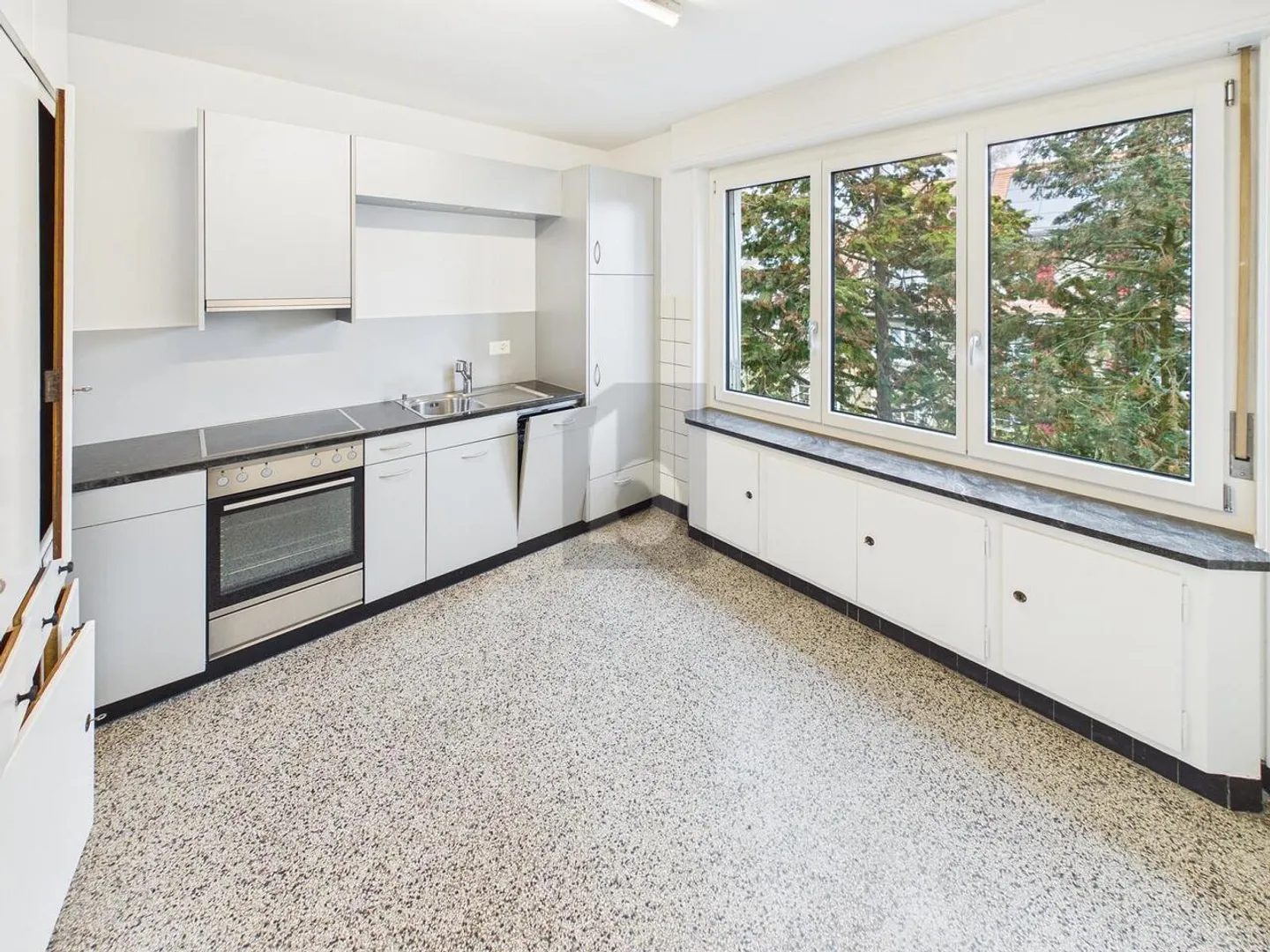 Charmante Wohnung in zentraler Lage - Foto 3 von 6