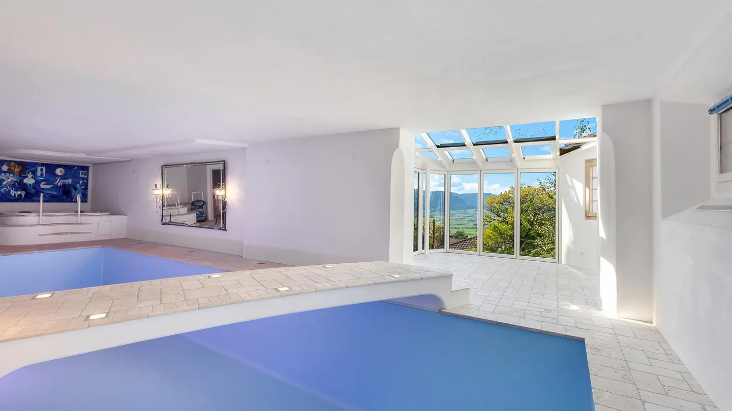 Casa di campagna unica con vista sulle Alpi e spa - Foto 3 di 4