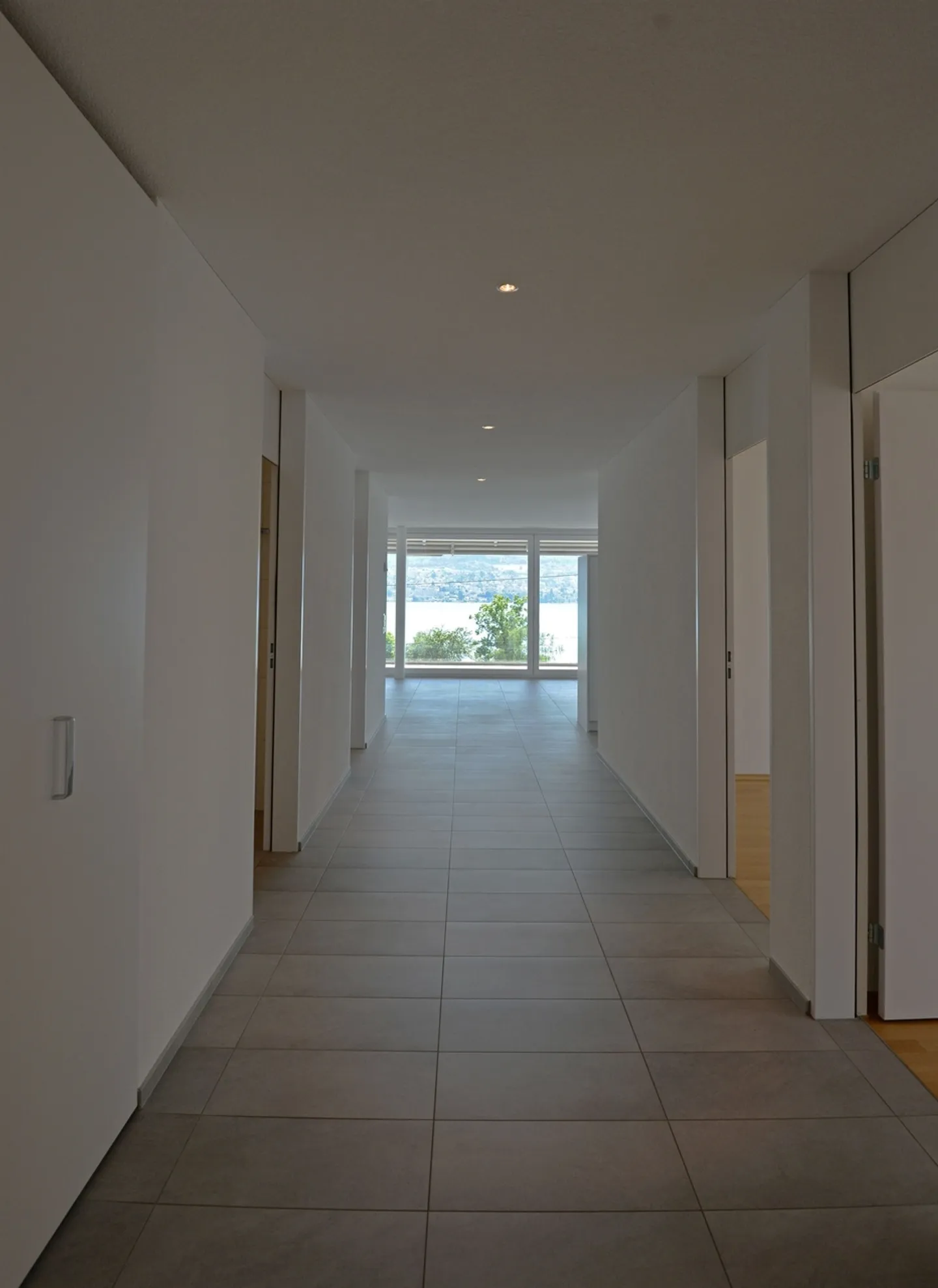 Apartment for rent - Photo 5 of 8