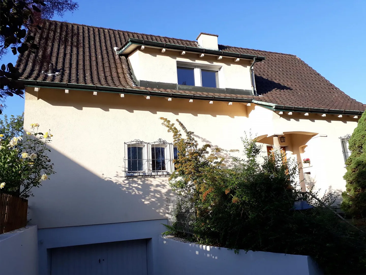 Affascinante casa unifamiliare in stile country - Foto 3 di 22