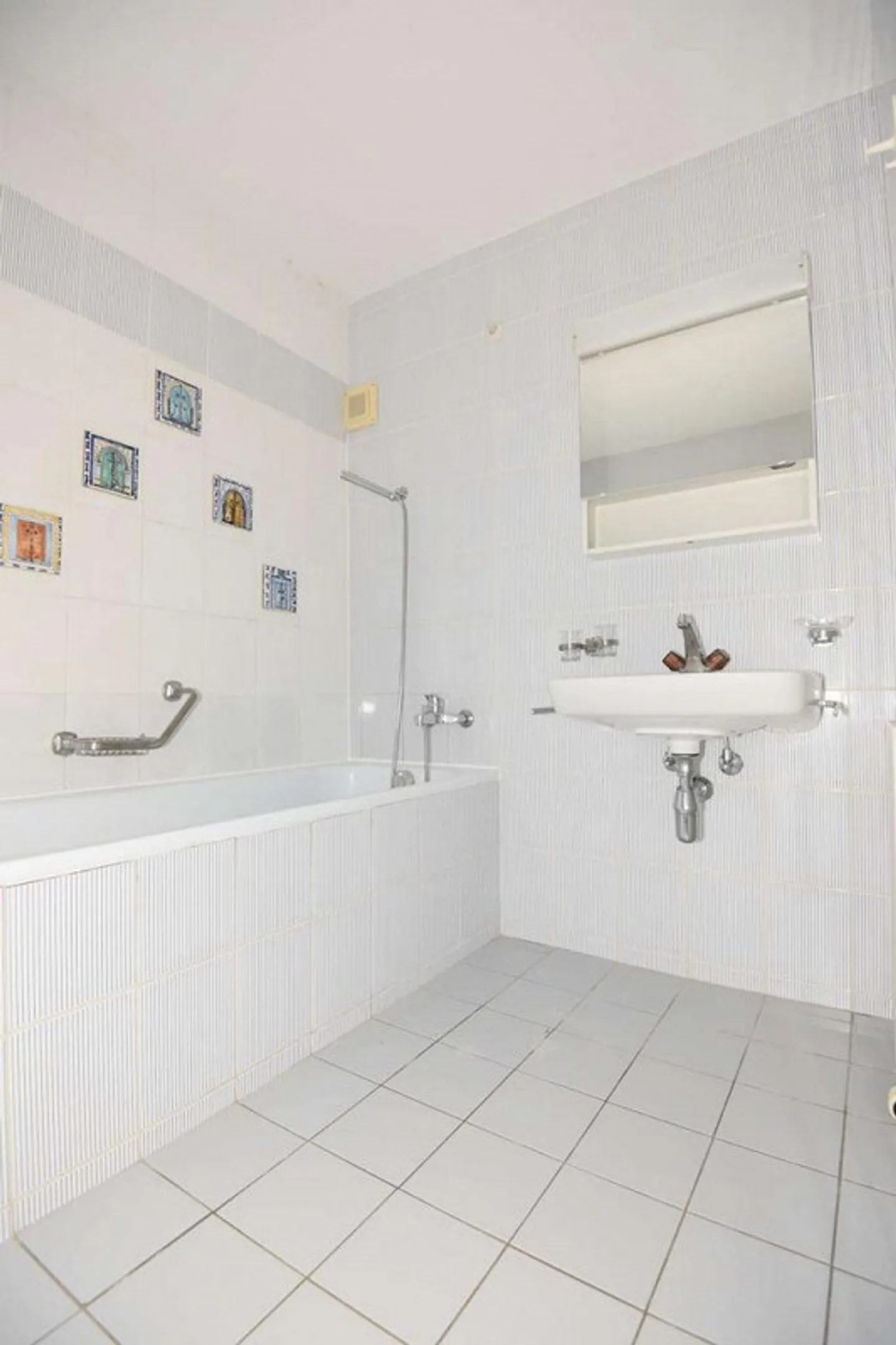 Beautiful 3-room apartment of 102 m2 with balcony - Photo 7 of 12