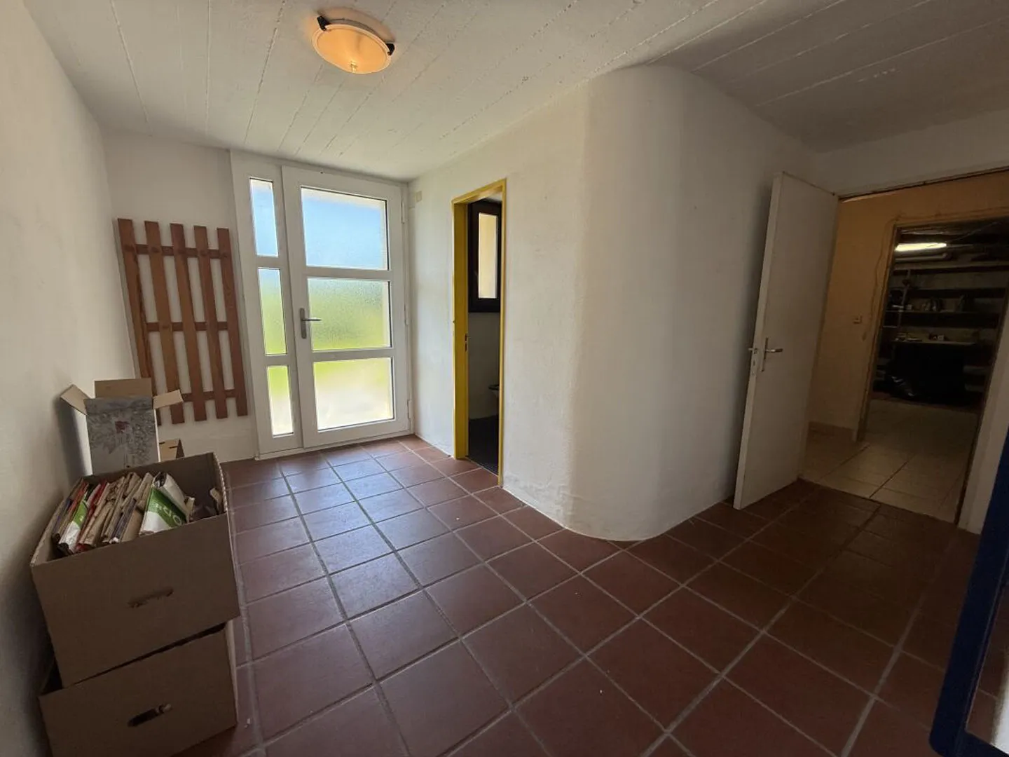 Casa unifamiliare di 4.5 locali con  1 posteggio coperto | 4,5-Zimmer-Einfamilienhaus mit  1 überdachter Parkplatz - Foto 7 di 13