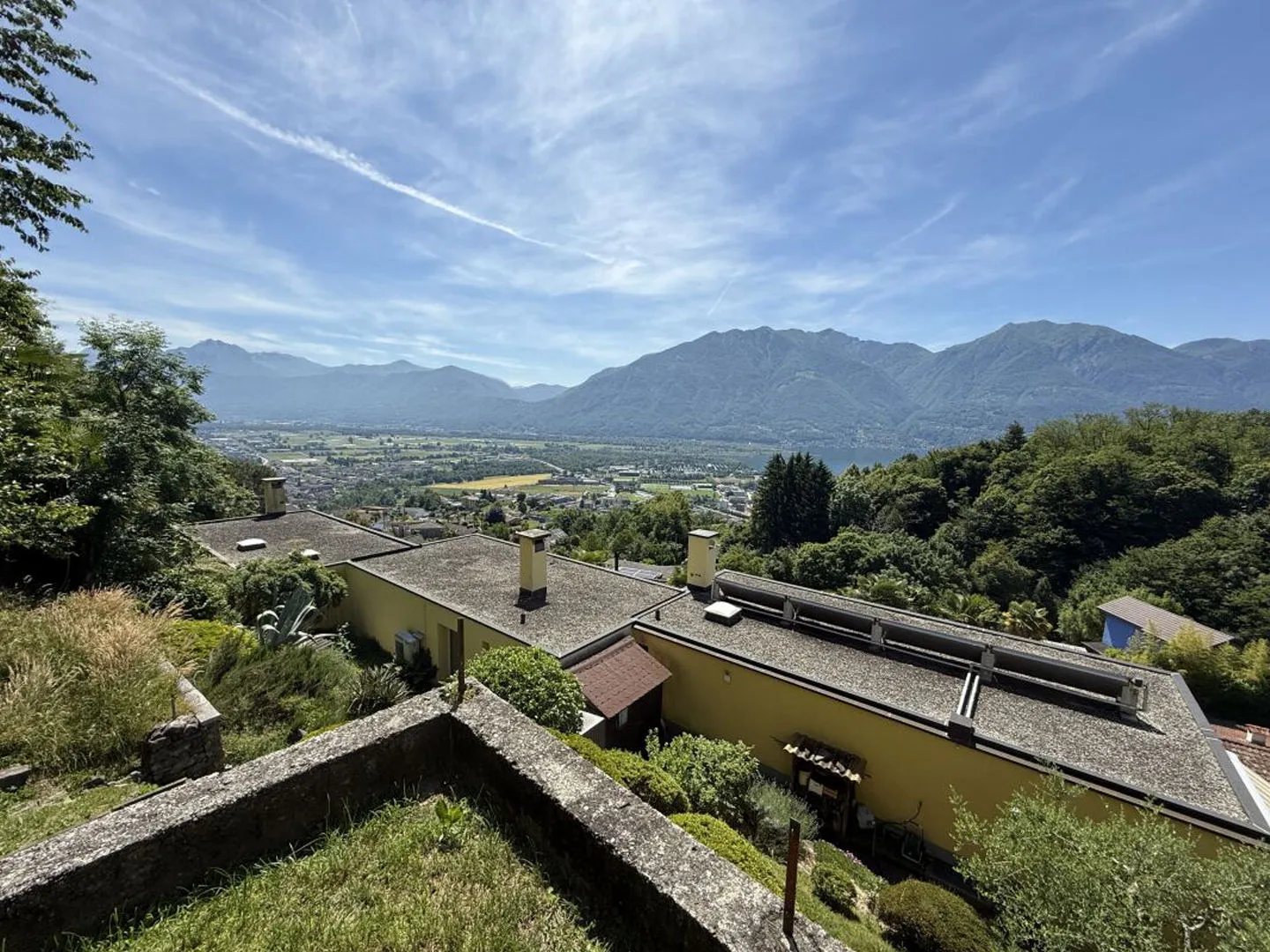 Casa unifamiliare di 4.5 locali con  1 posteggio coperto | 4,5-Zimmer-Einfamilienhaus mit  1 überdachter Parkplatz - Foto 12 di 13