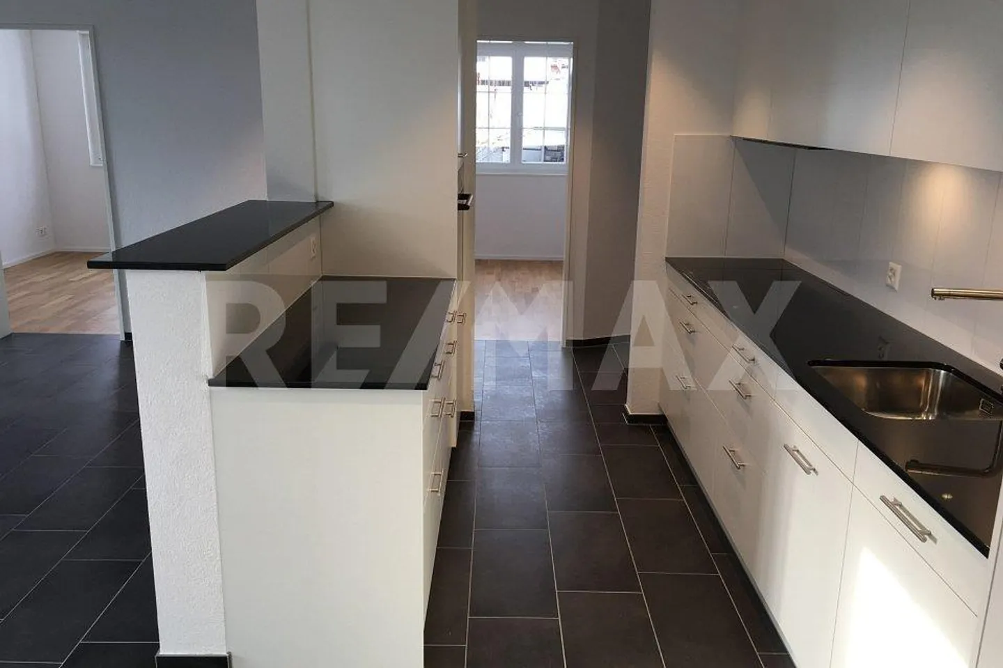 Maison multifamiliale neuve - Photo 5 sur 8