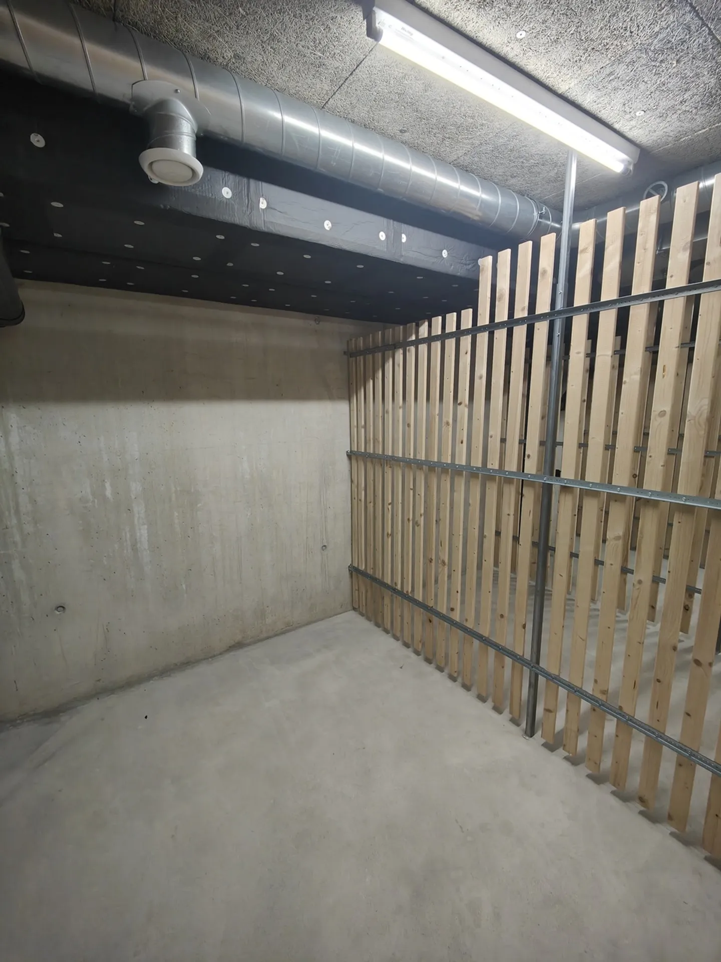 7.13m2 Storage Room Kriens - Nidfeldstrasse 2U - Photo 1 of 8