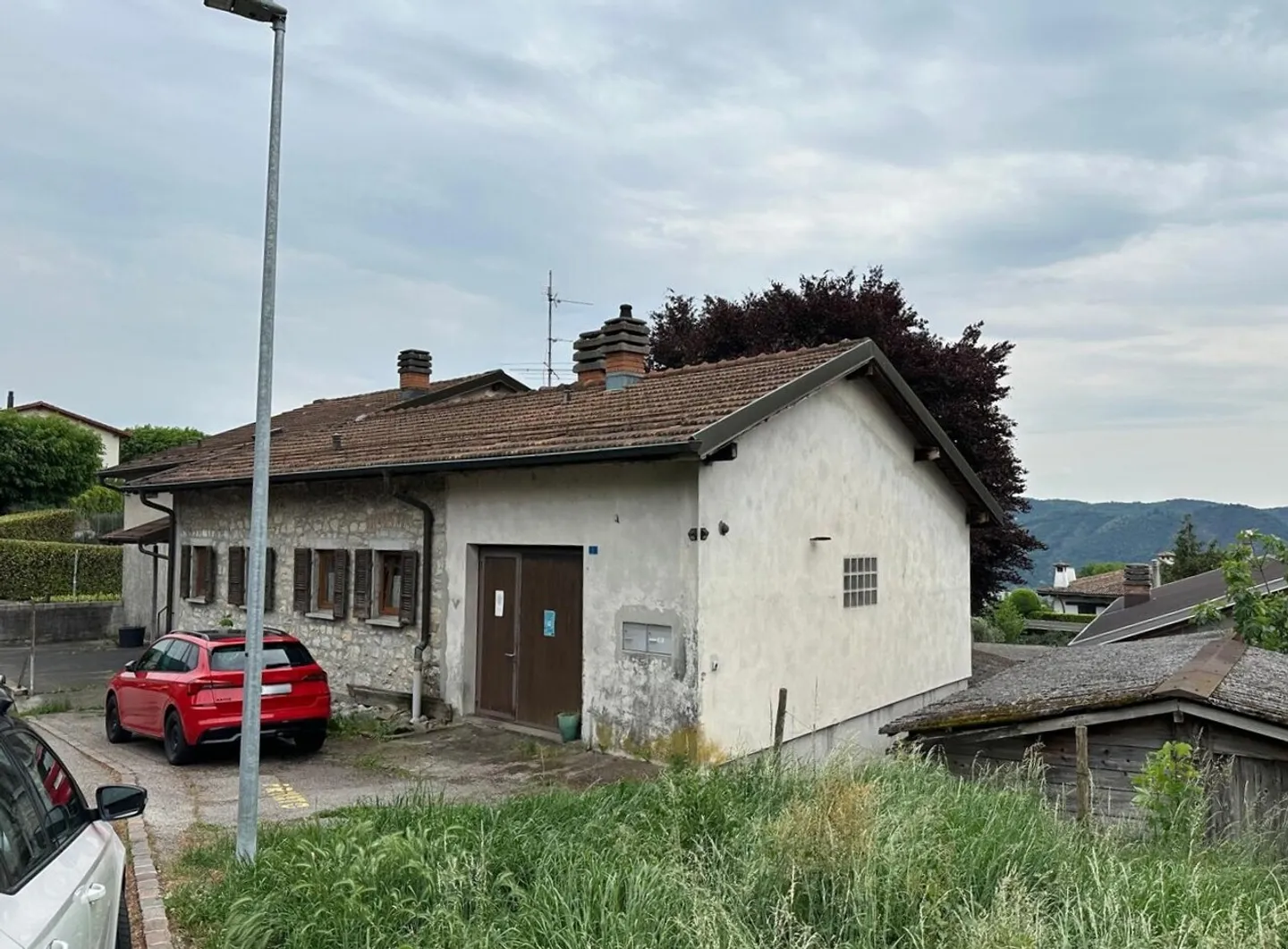 Geräumige Wohnung mit Garage - Foto 2 von 15