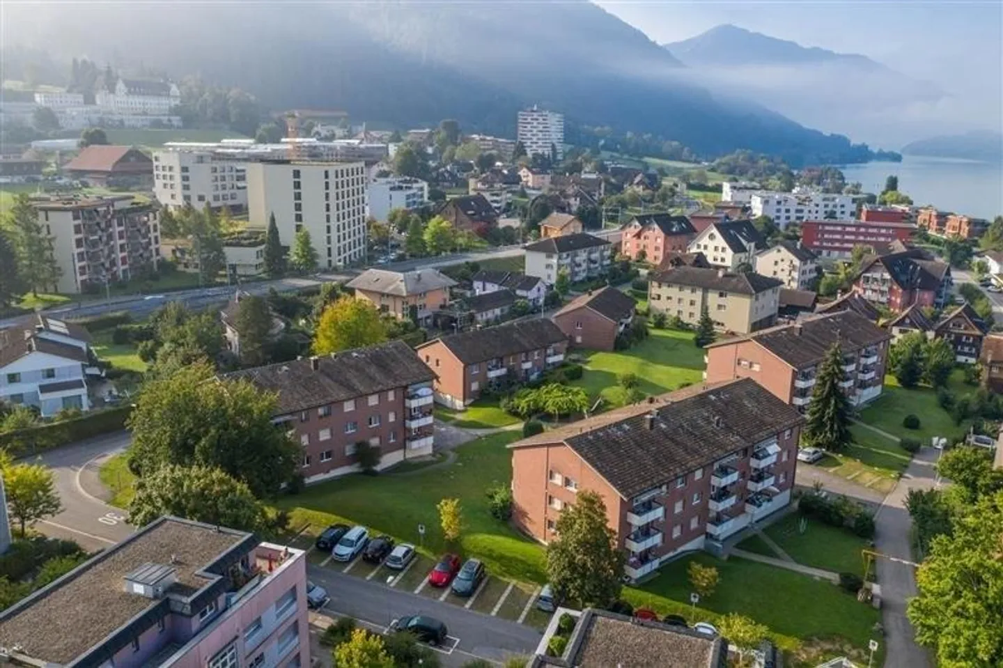 Apartment for rent - Photo 1 of 5