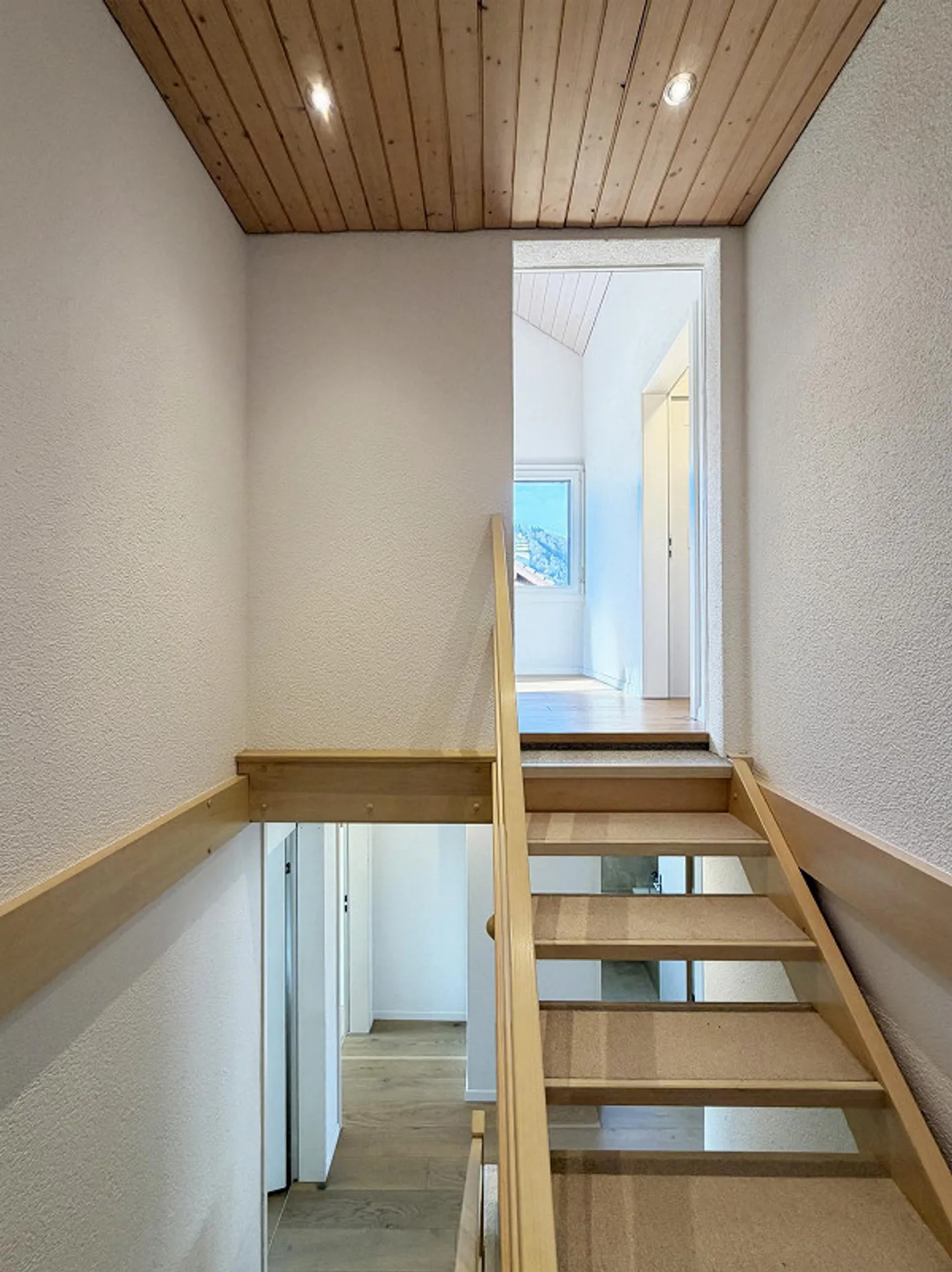 Casa indipendente con bel giardino, Münsingen - Foto 24 di 30