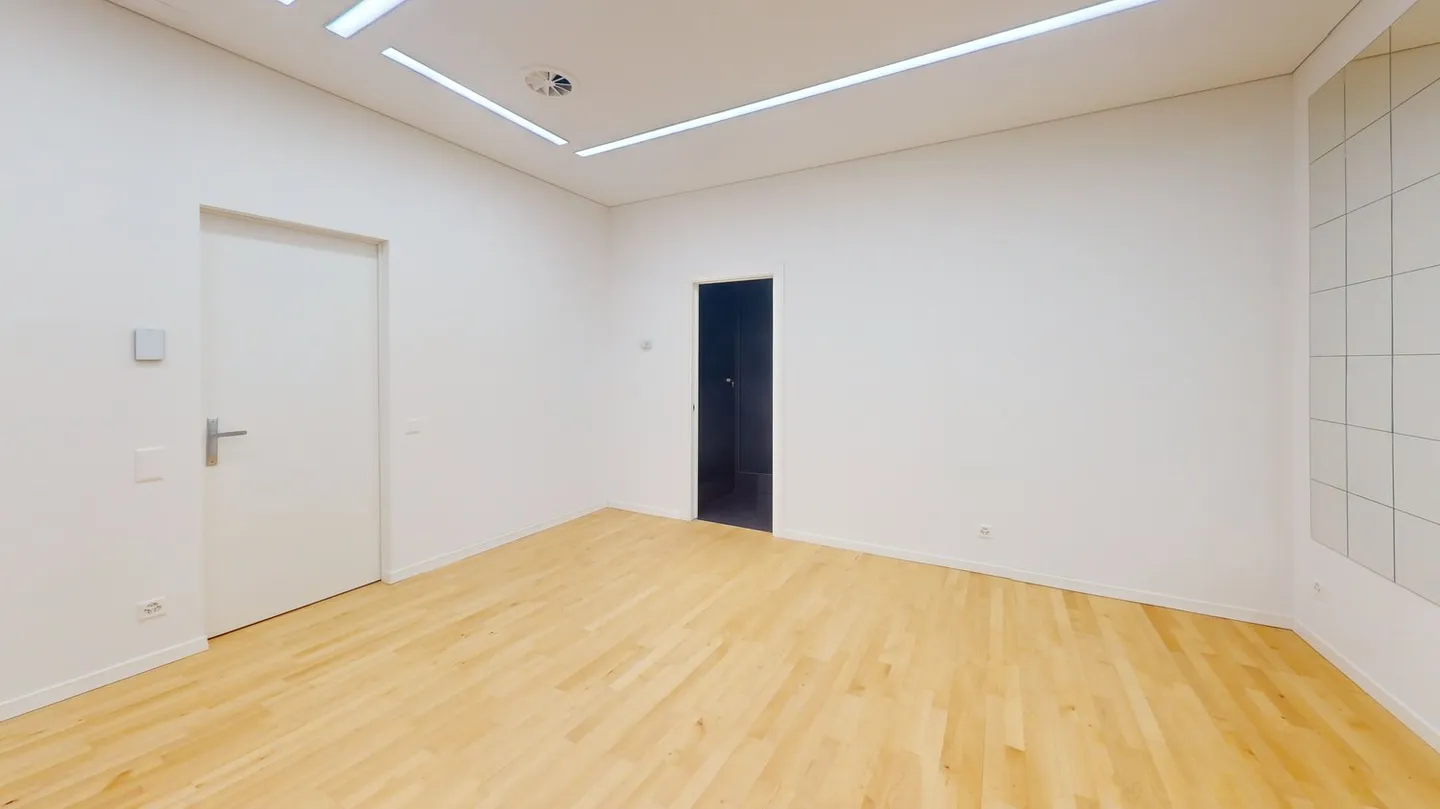 Bureau à louer - Photo 7 sur 8