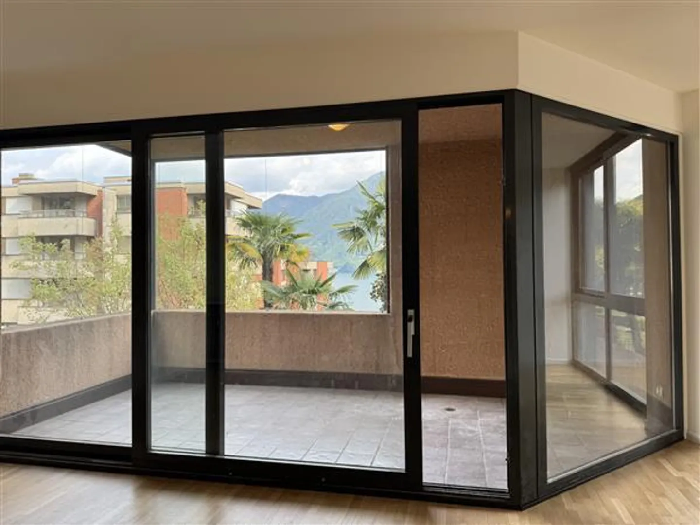 Lugano : Appartement 4.5 pièces - Photo 3 sur 13