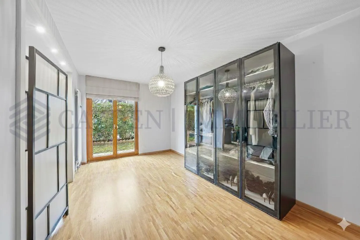 Exclusivité !! Bel appartement de 7 pièces avec grande terrasse - Photo 6 sur 8