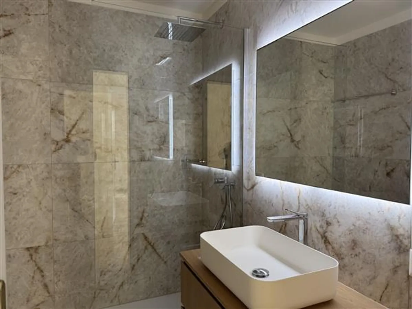 Lugano : Appartement 4.5 pièces - Photo 13 sur 13