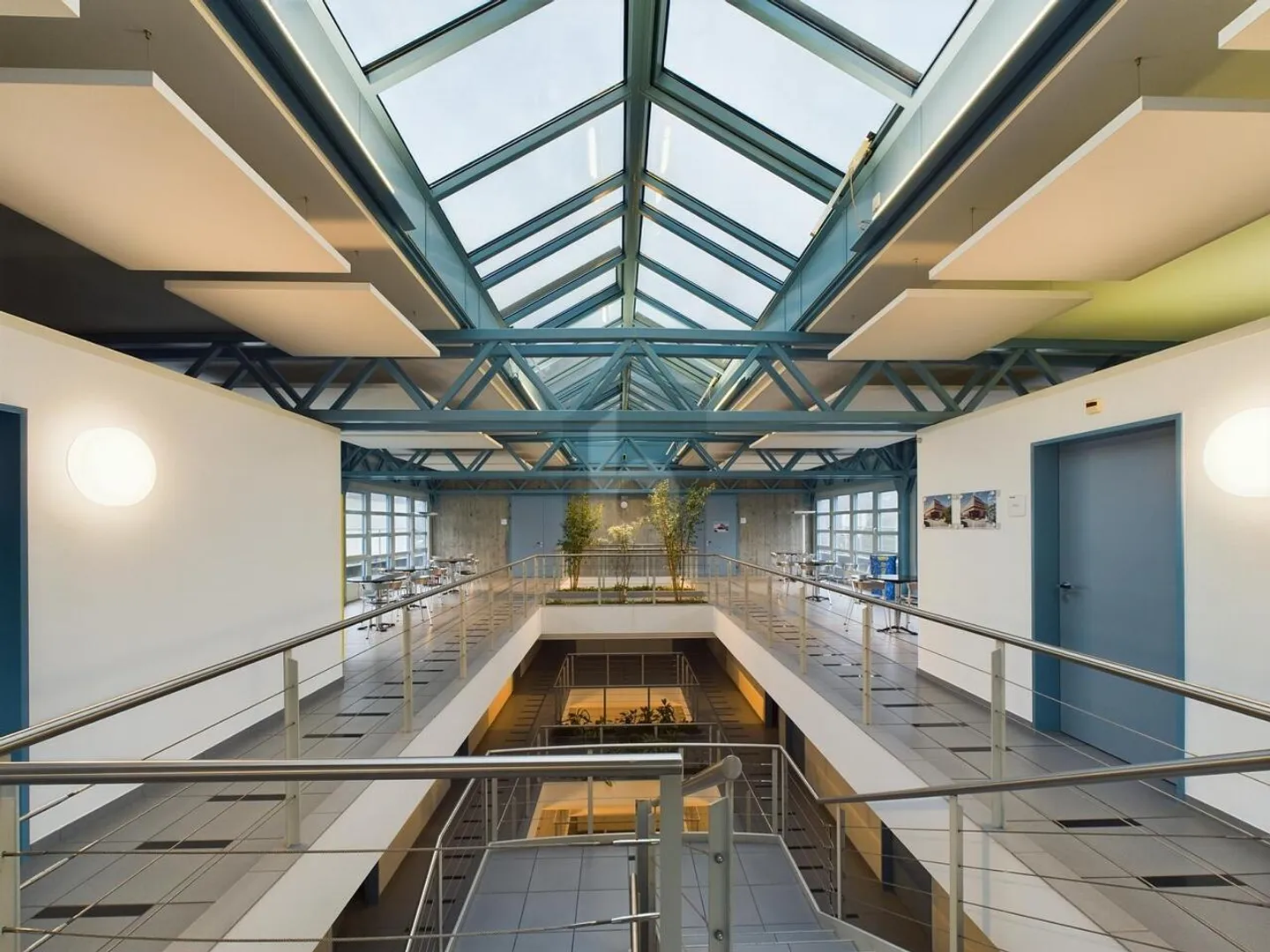 BRIGHT AND SPACIOUS, IN VARIOUS SIZES - Photo 4 of 6