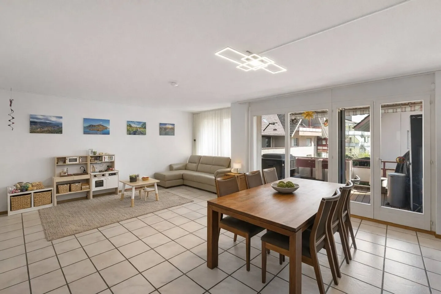 Vivere comodamente nel cuore di Münchenbuchsee - Foto 1 di 6