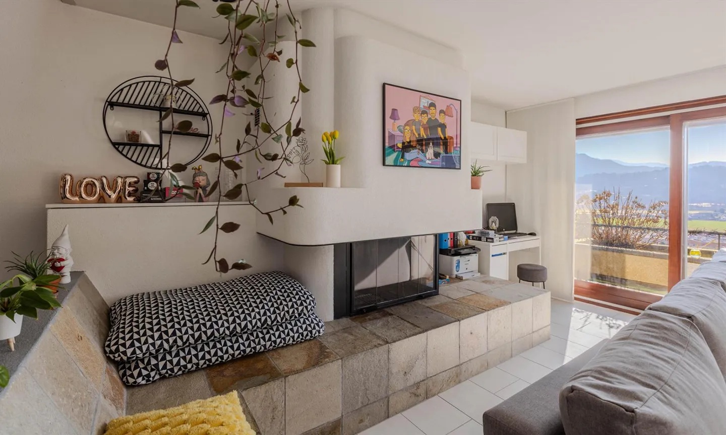 Casa bifamiliare 5.5 camere con vista parziale sul lago ad Agno - Foto 3 di 9