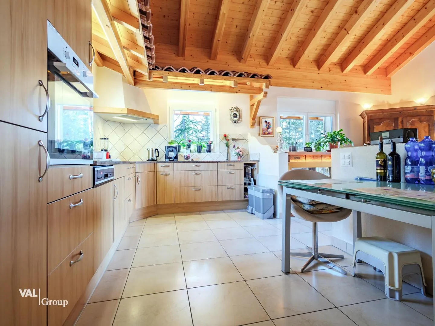 Geräumiges Penthouse-Duplex in einer kleinen Residenz nur wenige Schritte vom Golfplatz entfernt - Foto 3 von 13