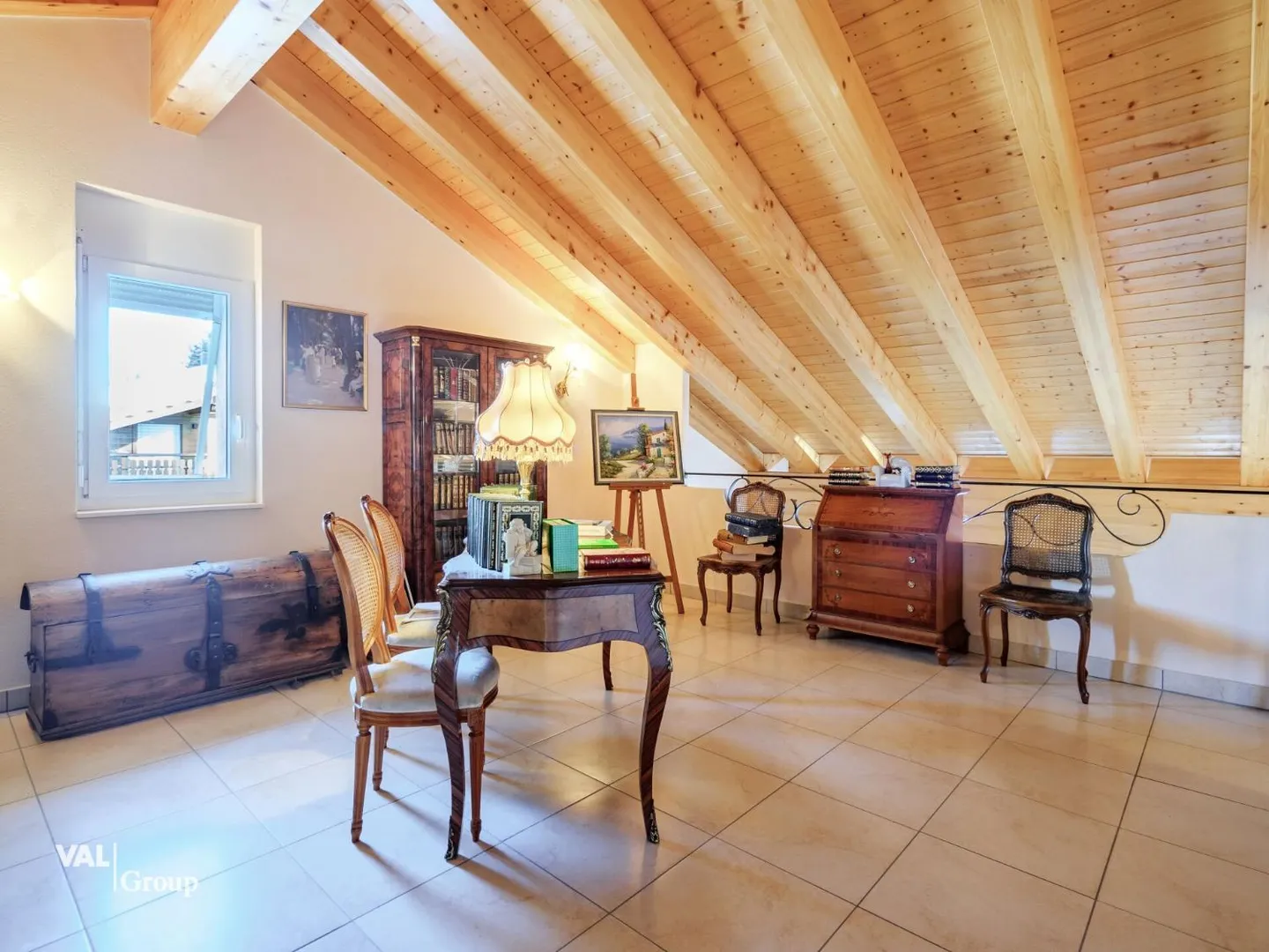 Geräumiges Penthouse-Duplex in einer kleinen Residenz nur wenige Schritte vom Golfplatz entfernt - Foto 7 von 13