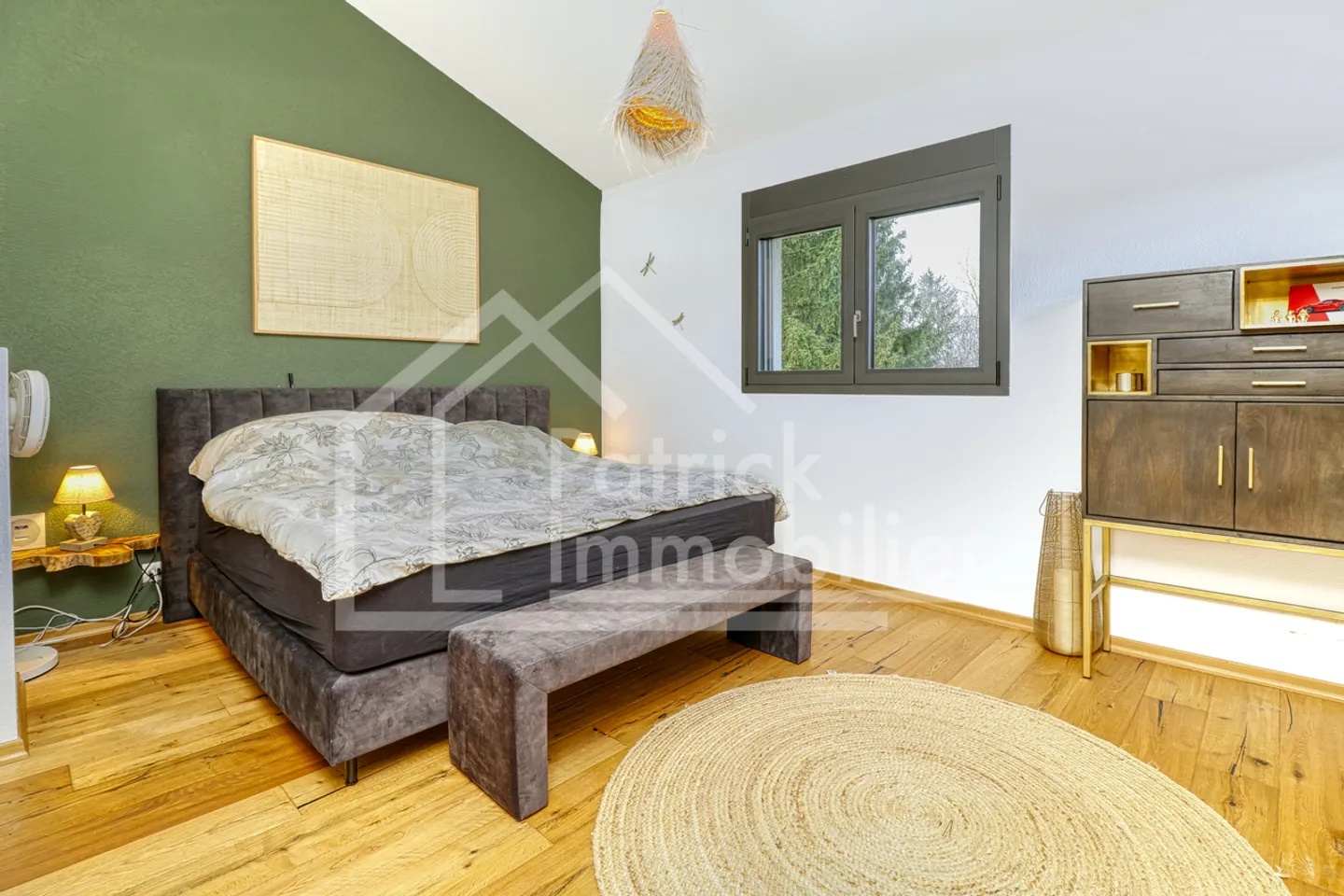 Exceptional contemporary villa with pool and spa just steps from the lake - Photo 16 of 20