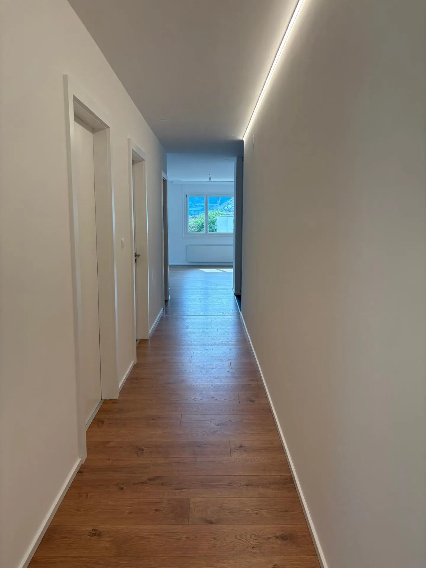 Appartement lumineux avec vue - Photo 4 sur 10