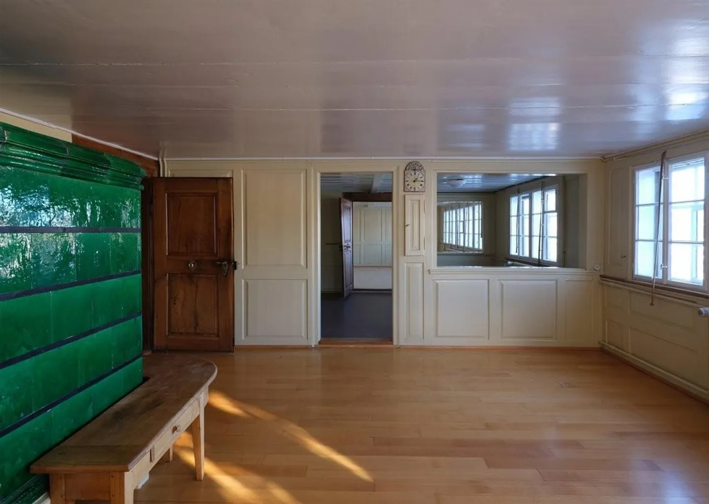 Charmante 9.5 Zimmer-Wohnung - Foto 4 von 11