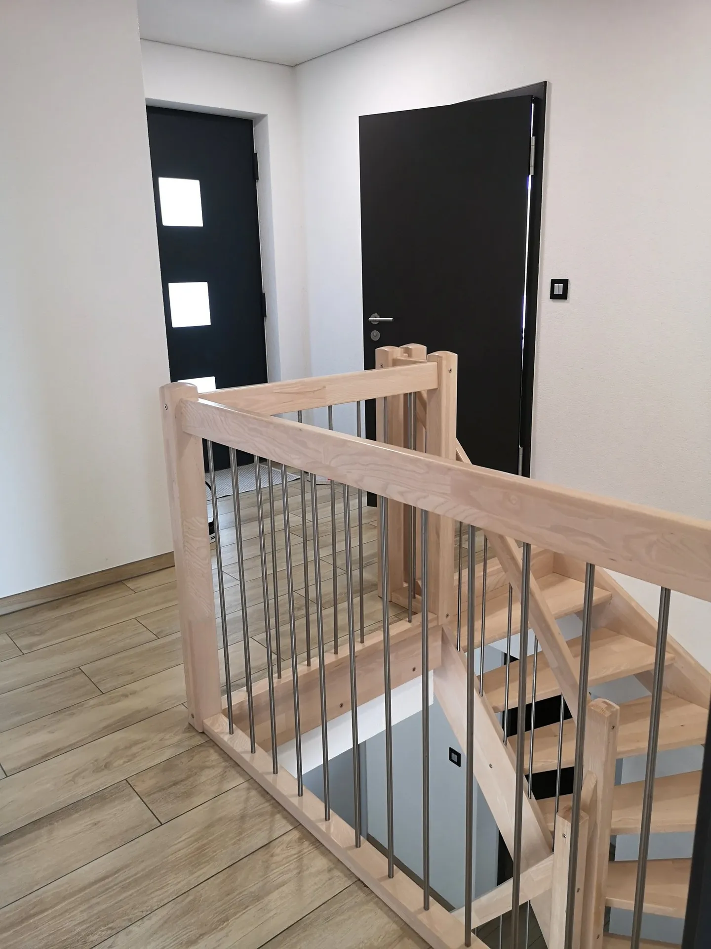 Belle villa moderne de 2017 avec pergola, jardin, garage, en bordure d'une zone verte - Photo 27 sur 35