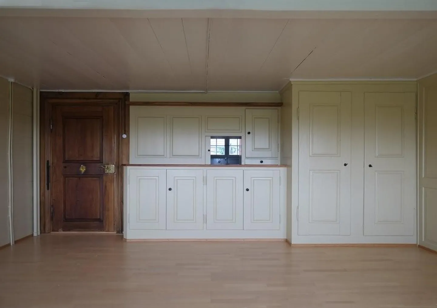 Charmante 9.5 Zimmer-Wohnung - Foto 5 von 11