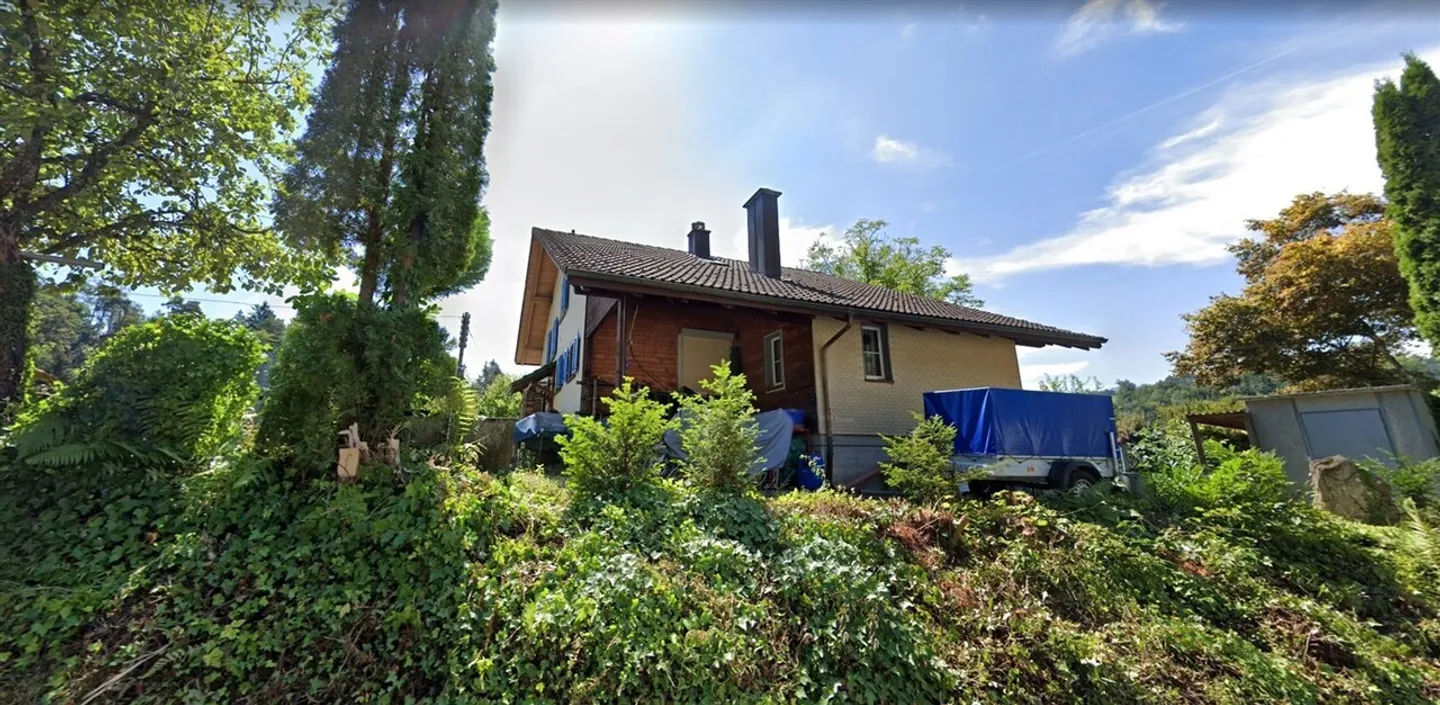 Casa unifamiliare di 7 stanze inclusa doppia autorimessa + appezzamento aggiuntivo - 1406m² - Foto 3 di 8