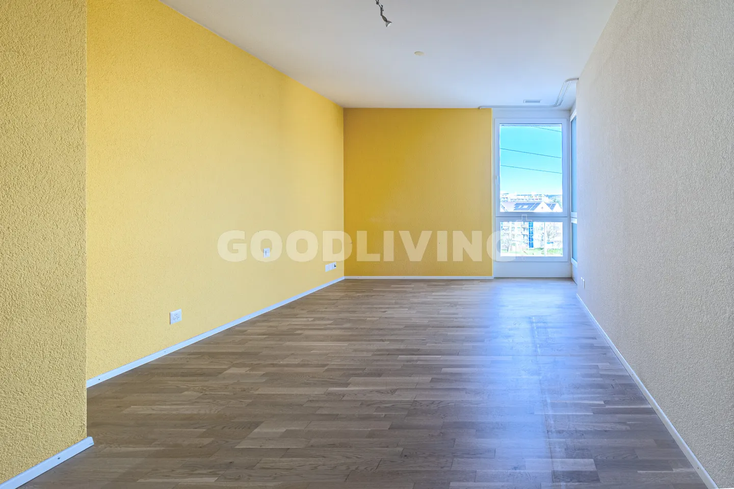 Attique avec Grande Terrasse - Photo 4 sur 13