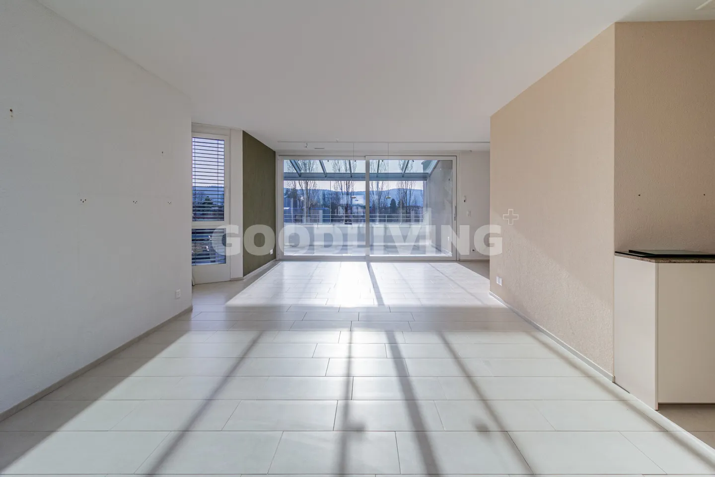 Attique avec Grande Terrasse - Photo 9 sur 13