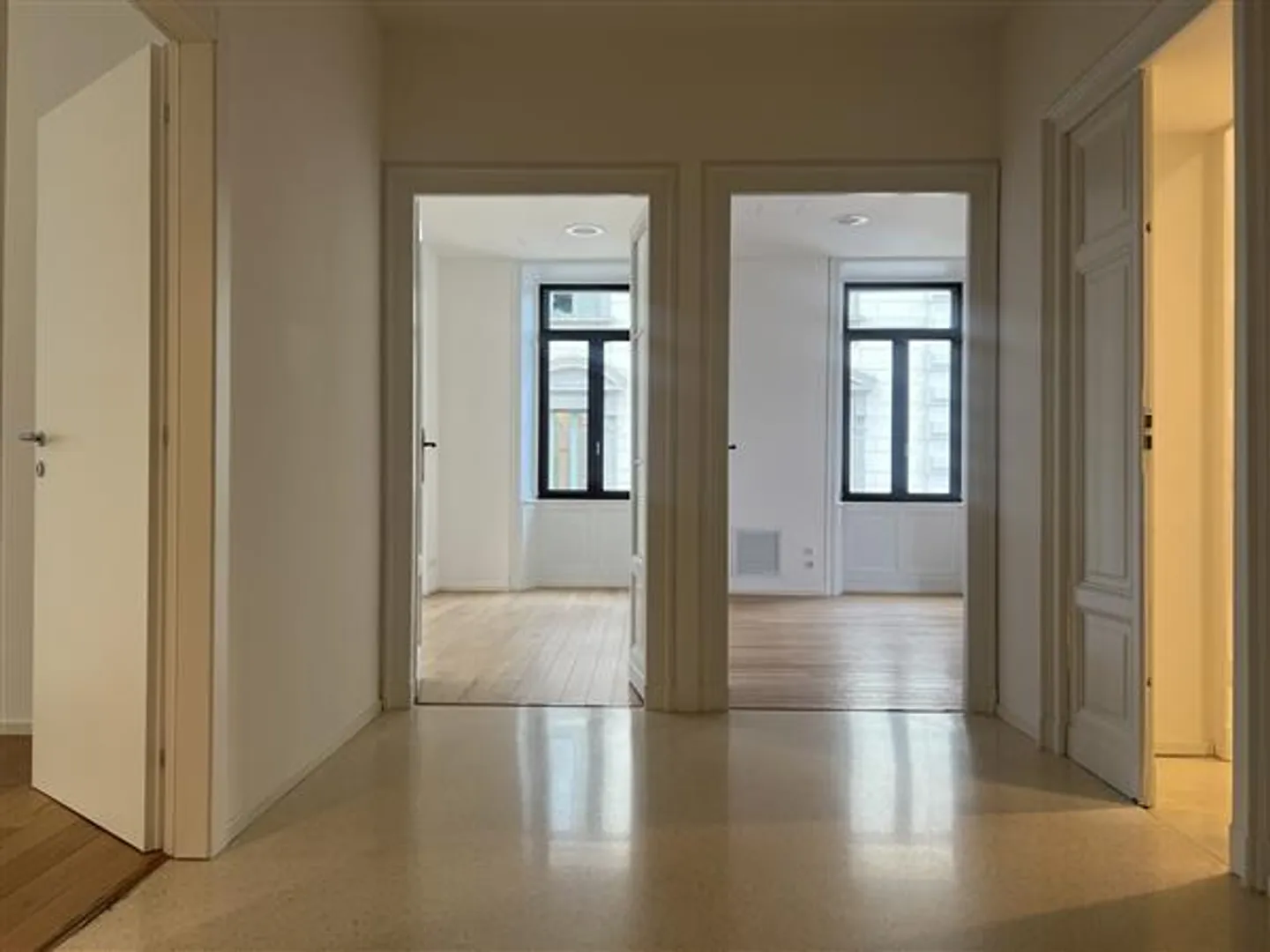 Lugano: Appartamento 3.5 locali - Foto 5 di 11