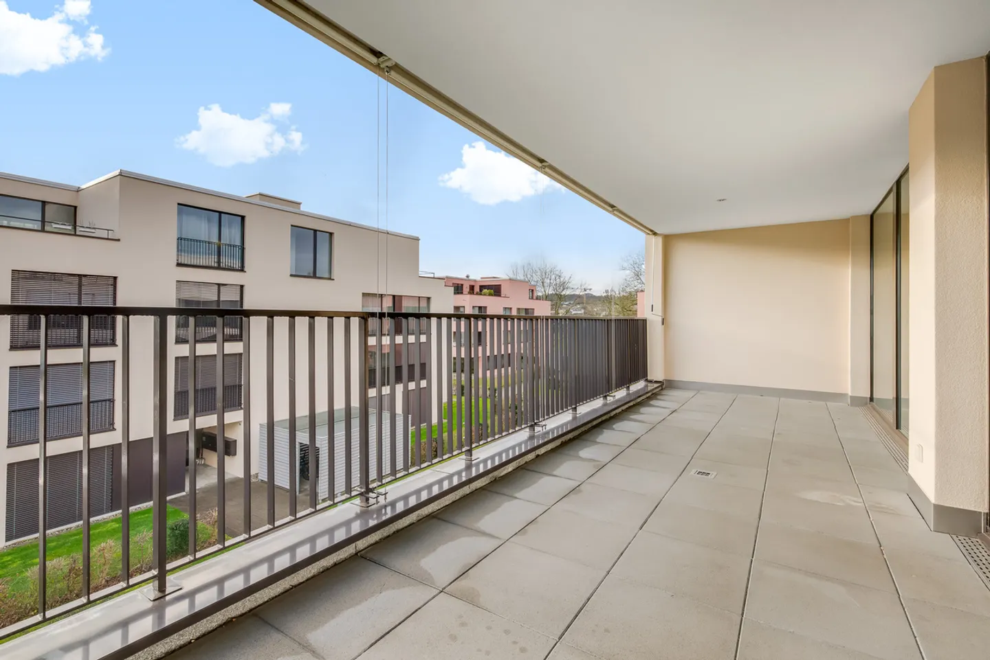 Great single apartment in a quiet location - Photo 13 of 13