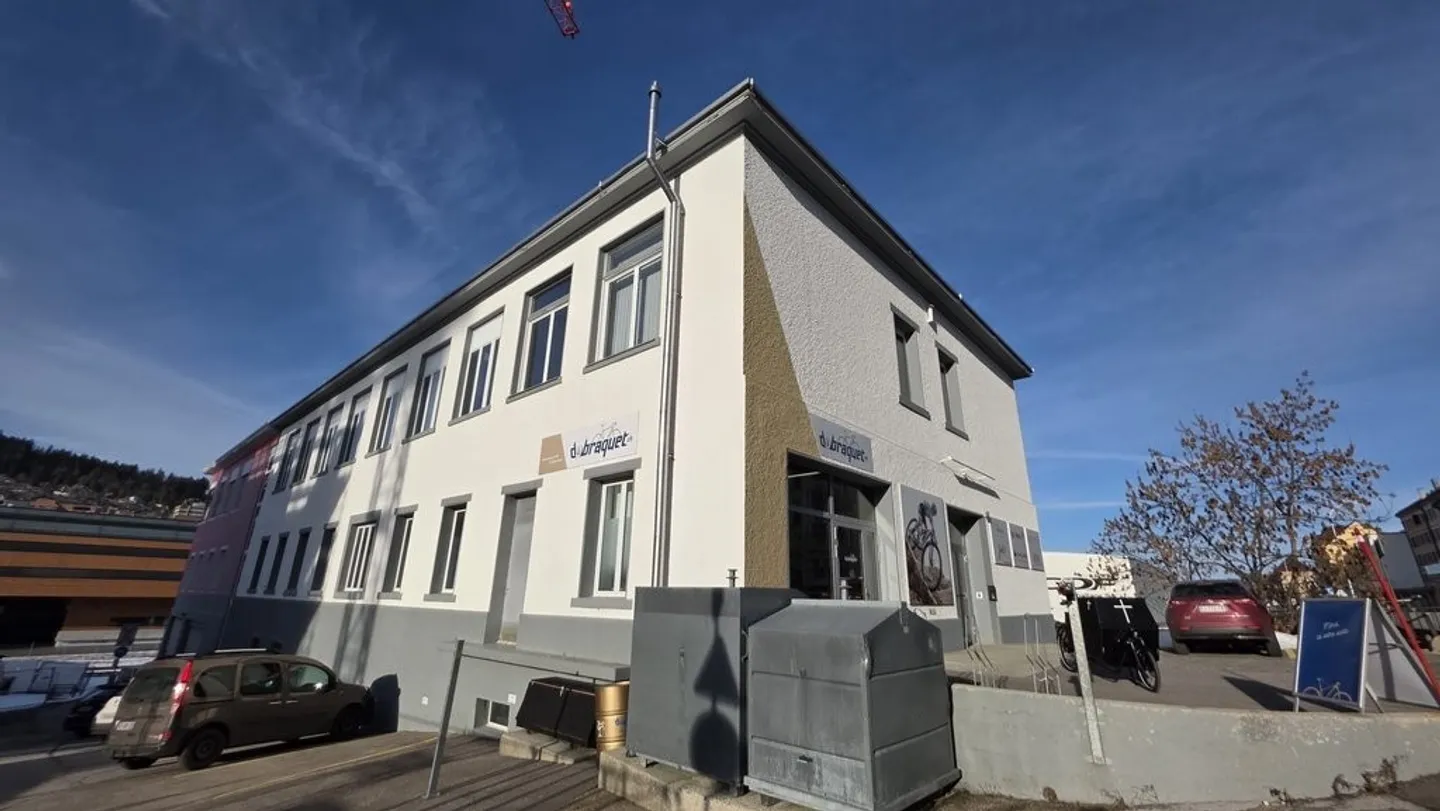 Espace Commercial en Emplacement Privilégié - Photo 2 sur 2