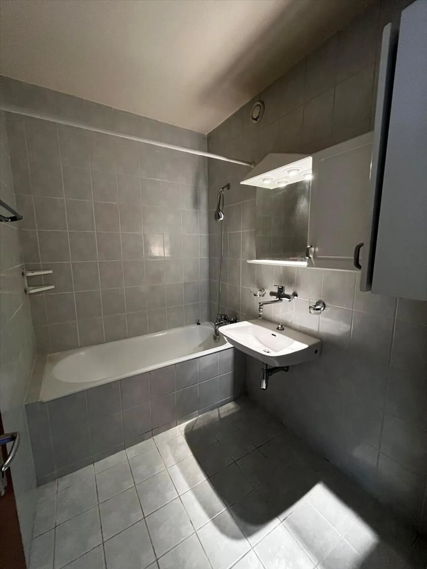 4-Zimmer-Wohnung im 5. Stock - Foto 6 von 6