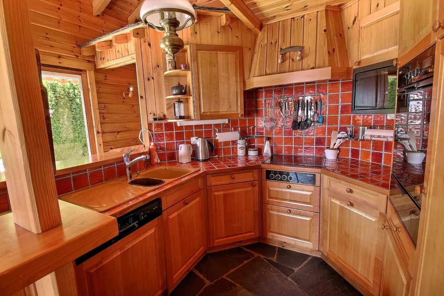 Chalet 7 Rooms in Anzère for Weekly Rental - Photo 6 of 13