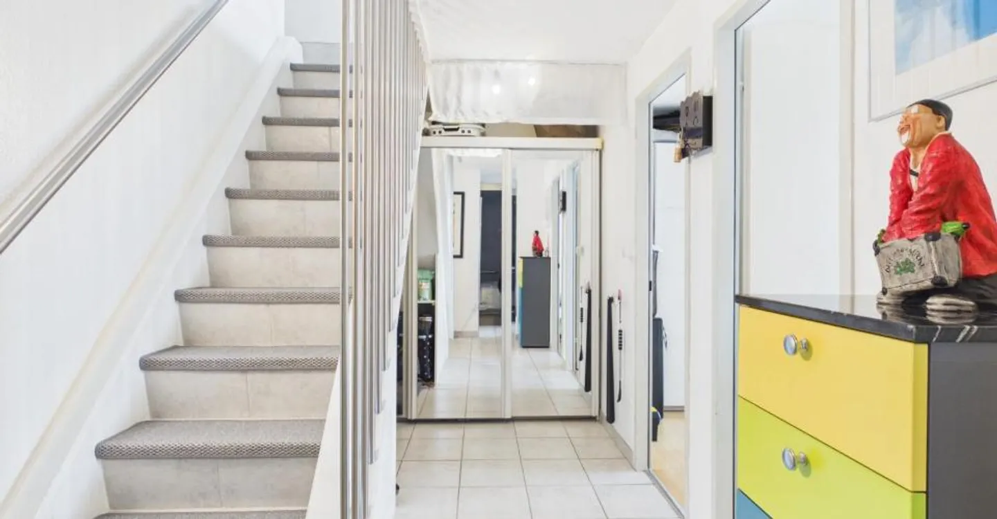 Attractive Duplex Apartment in the Legendary Rainpark - Photo 4 of 11