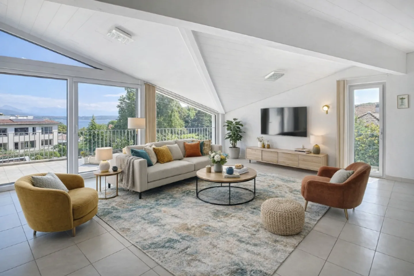 Large 154m2 duplex at the gates of Geneva - Photo 1 of 9