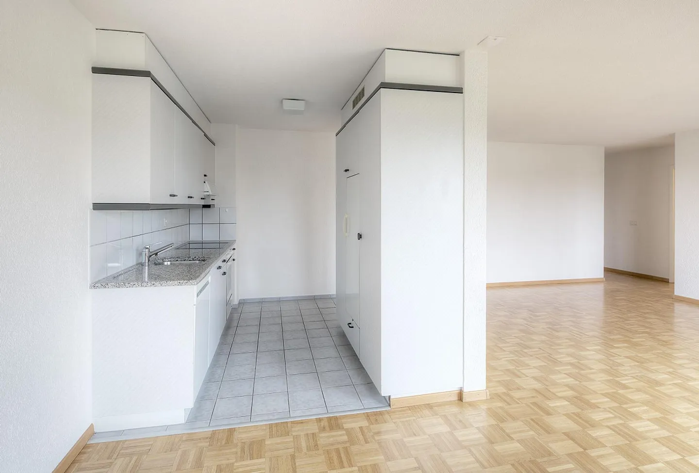 Home in Düdingen! Rent without deposit - Photo 4 of 10