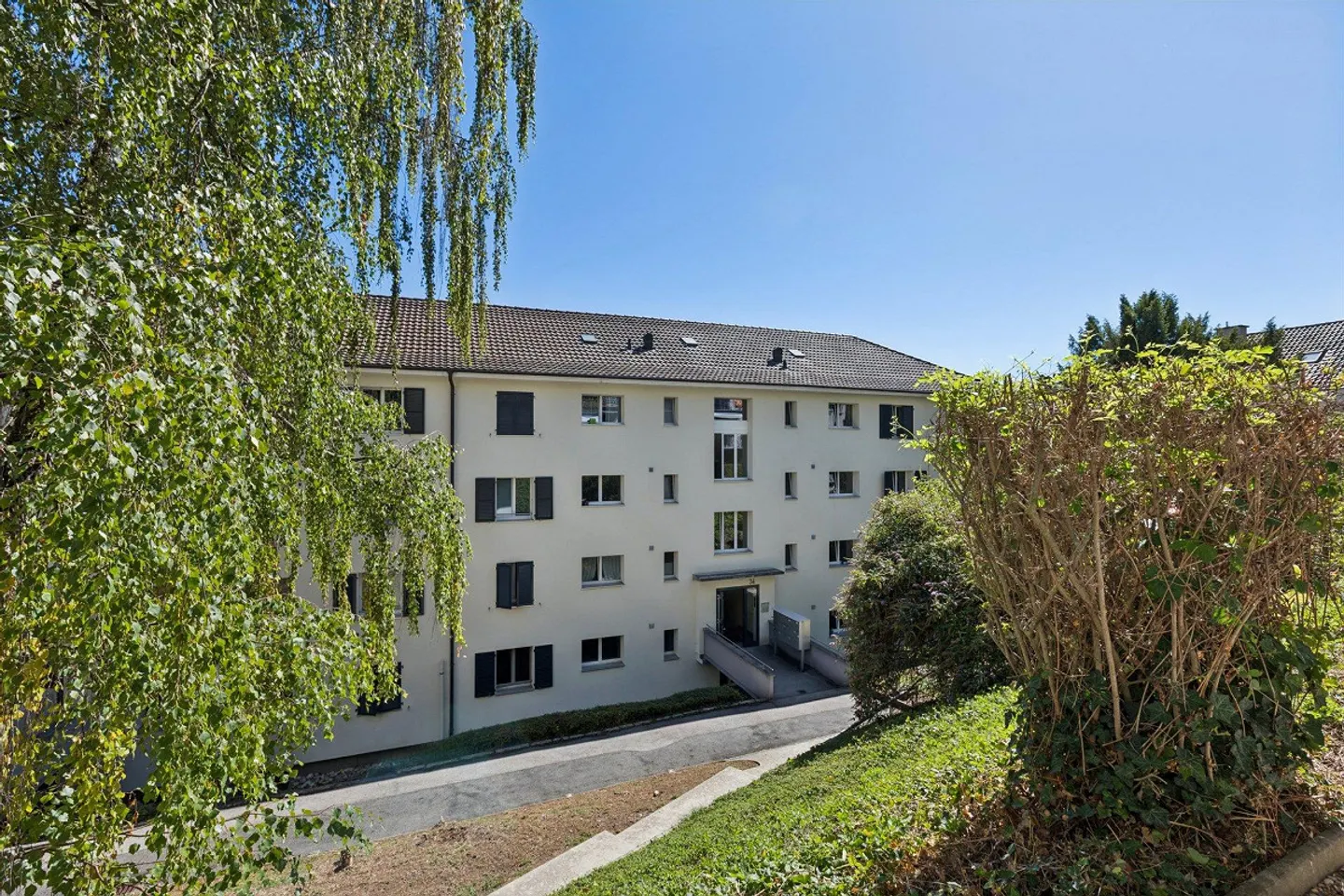 Appartement Charmant Près de la Gare - Photo 2 sur 4