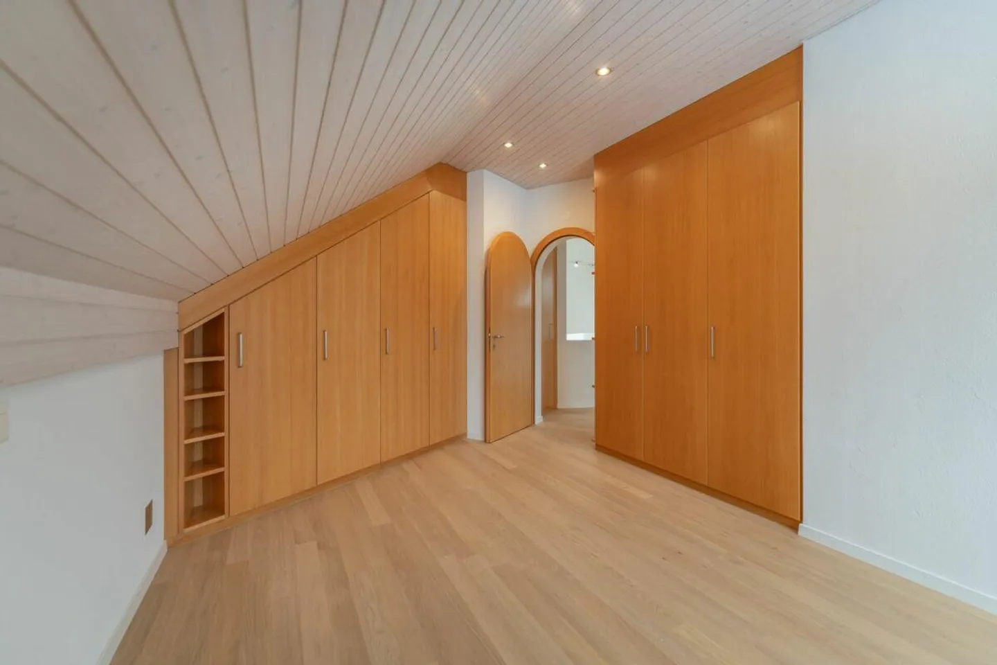 4.5-Zi-Wohnhaus mit Seeanstoss - Foto 8 von 20