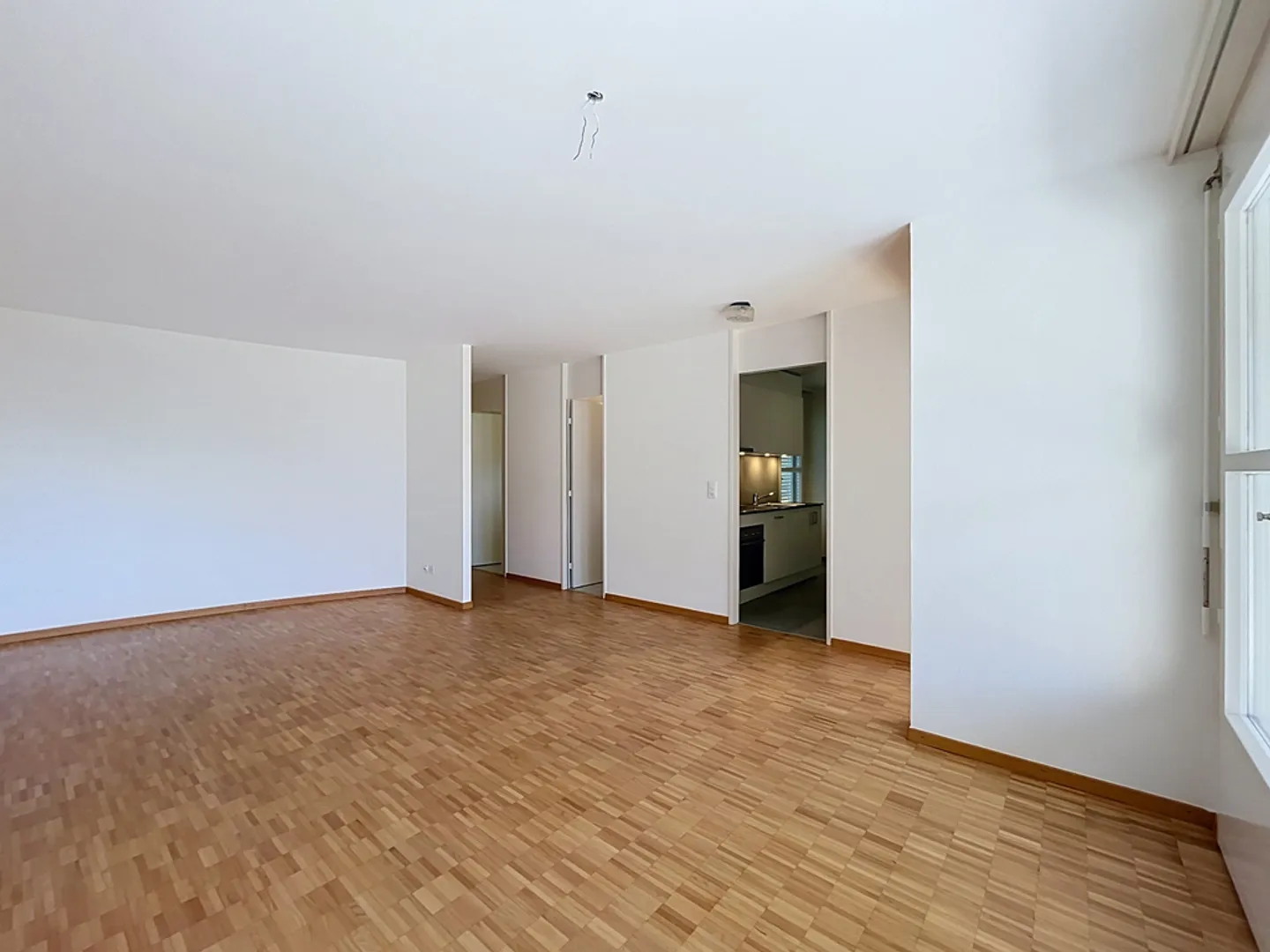 4-room apartment - Photo 2 of 12