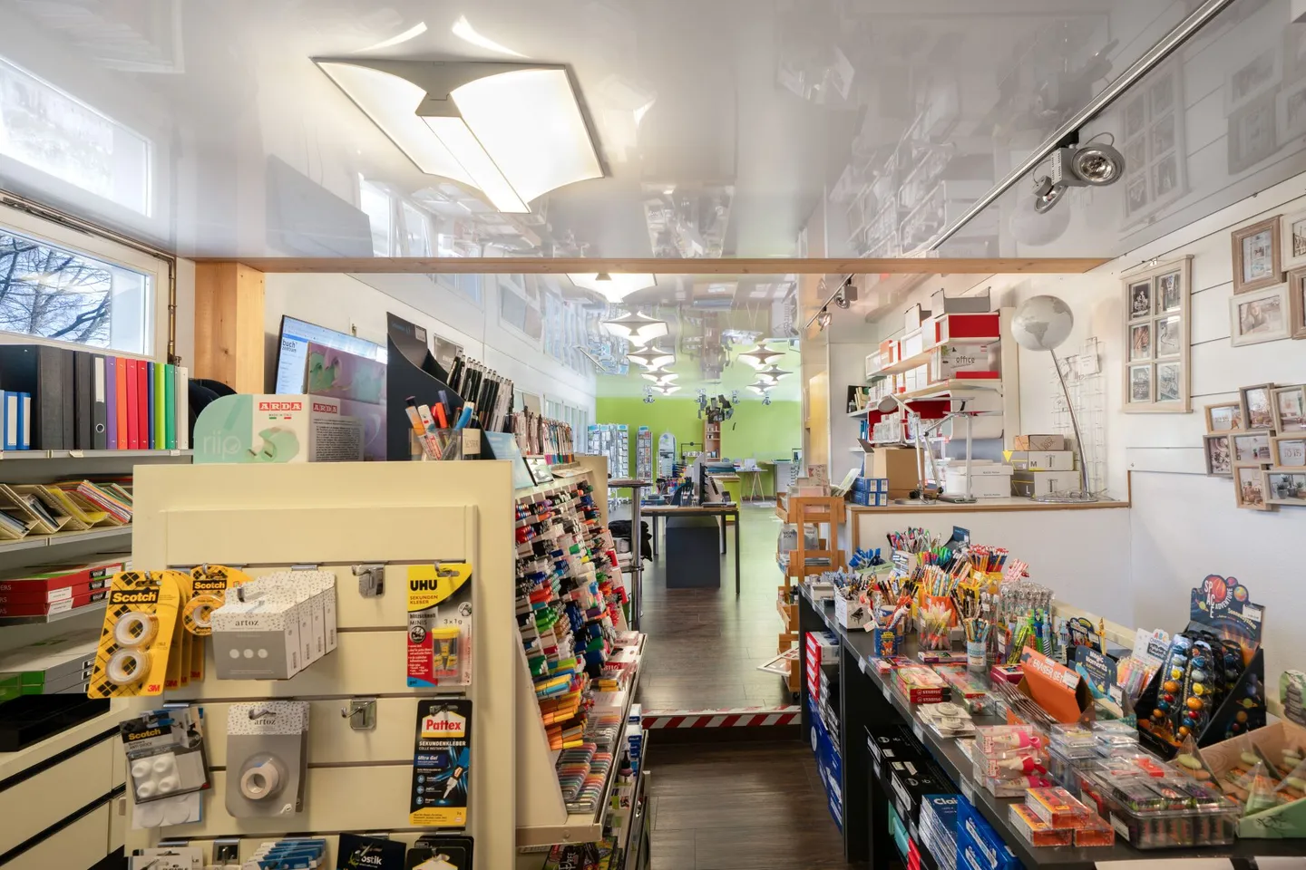 Proprietà di rendimento attraente nel centro del villaggio - Foto 4 di 25