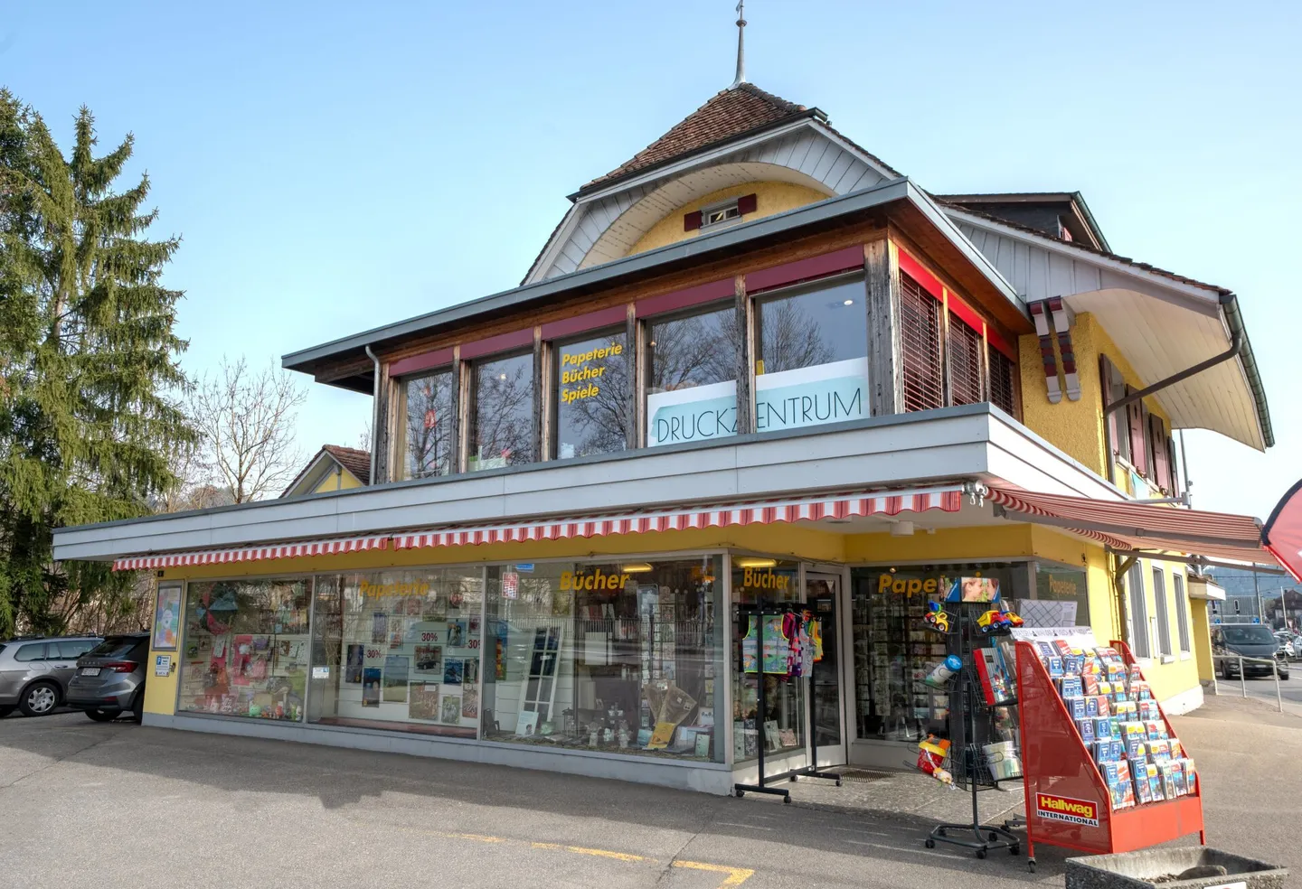 Proprietà di rendimento attraente nel centro del villaggio - Foto 2 di 25