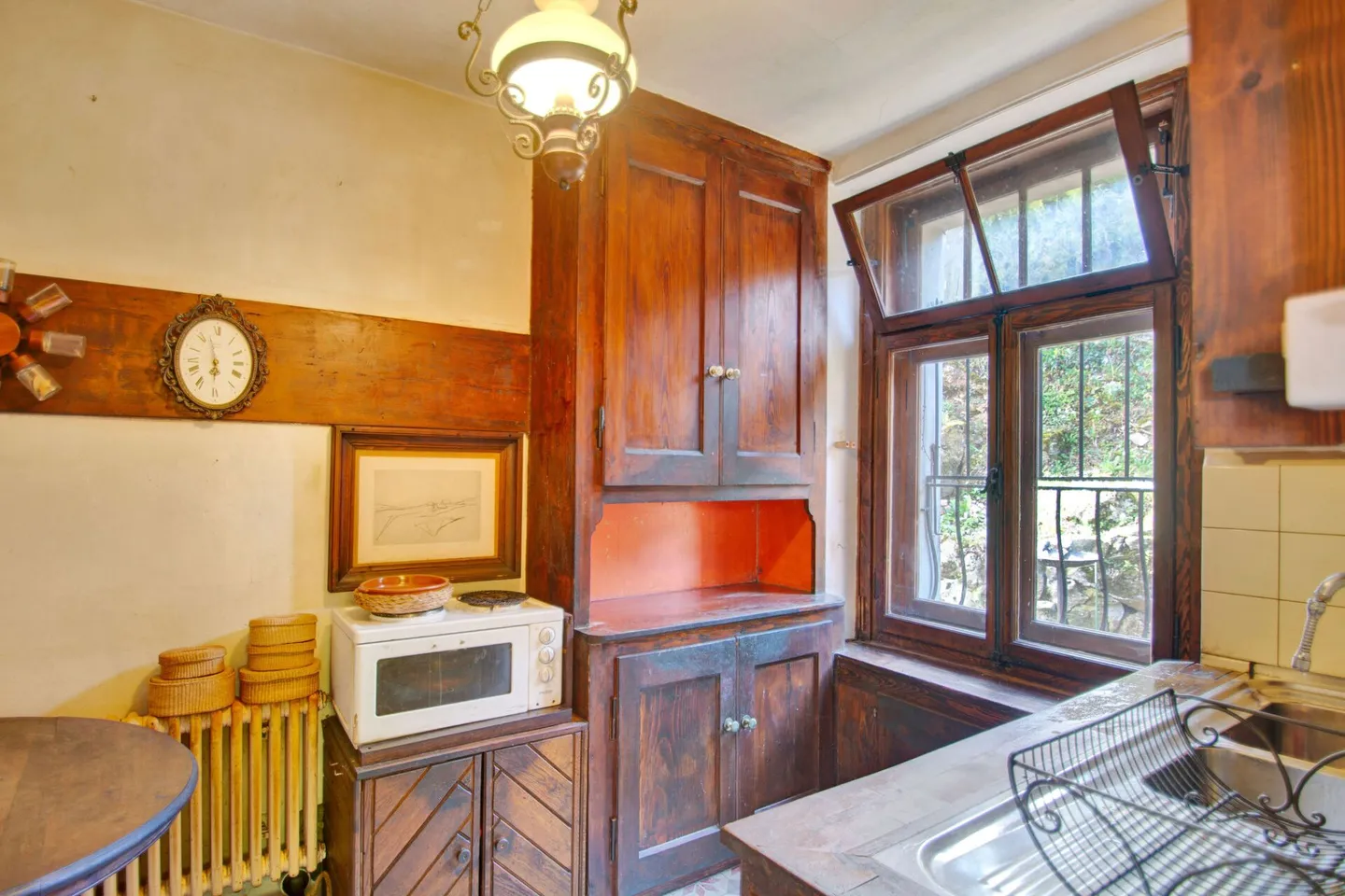 Montmollin, proprietà affascinante con vista sul lago e annessi - Foto 5 di 20